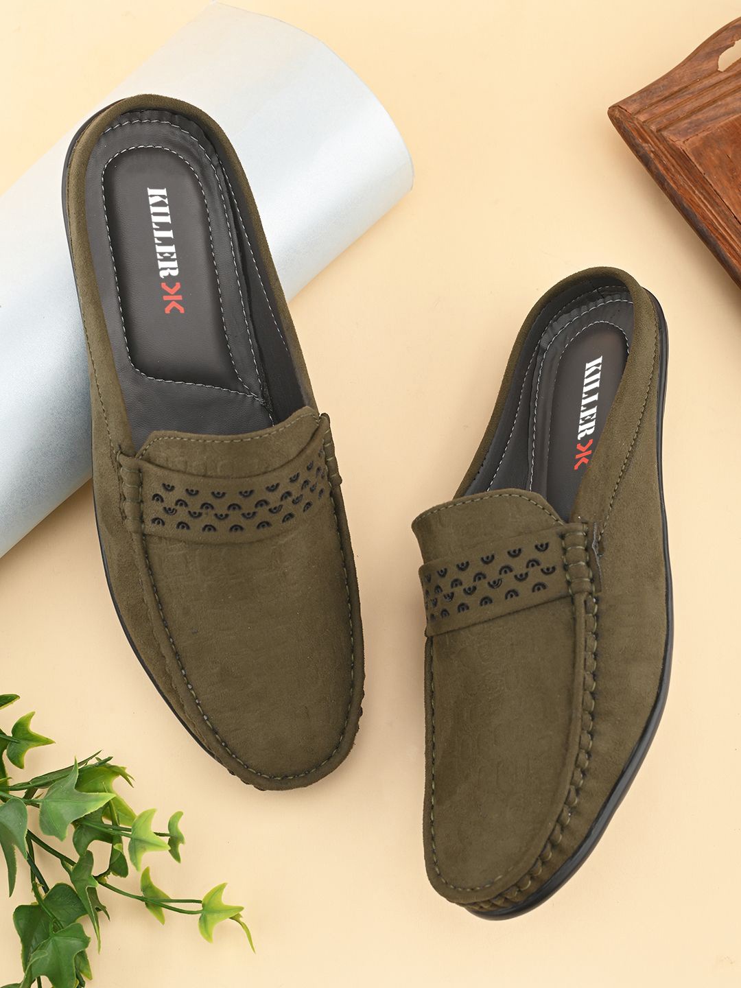 

Killer Men Suede Loafers, Olive