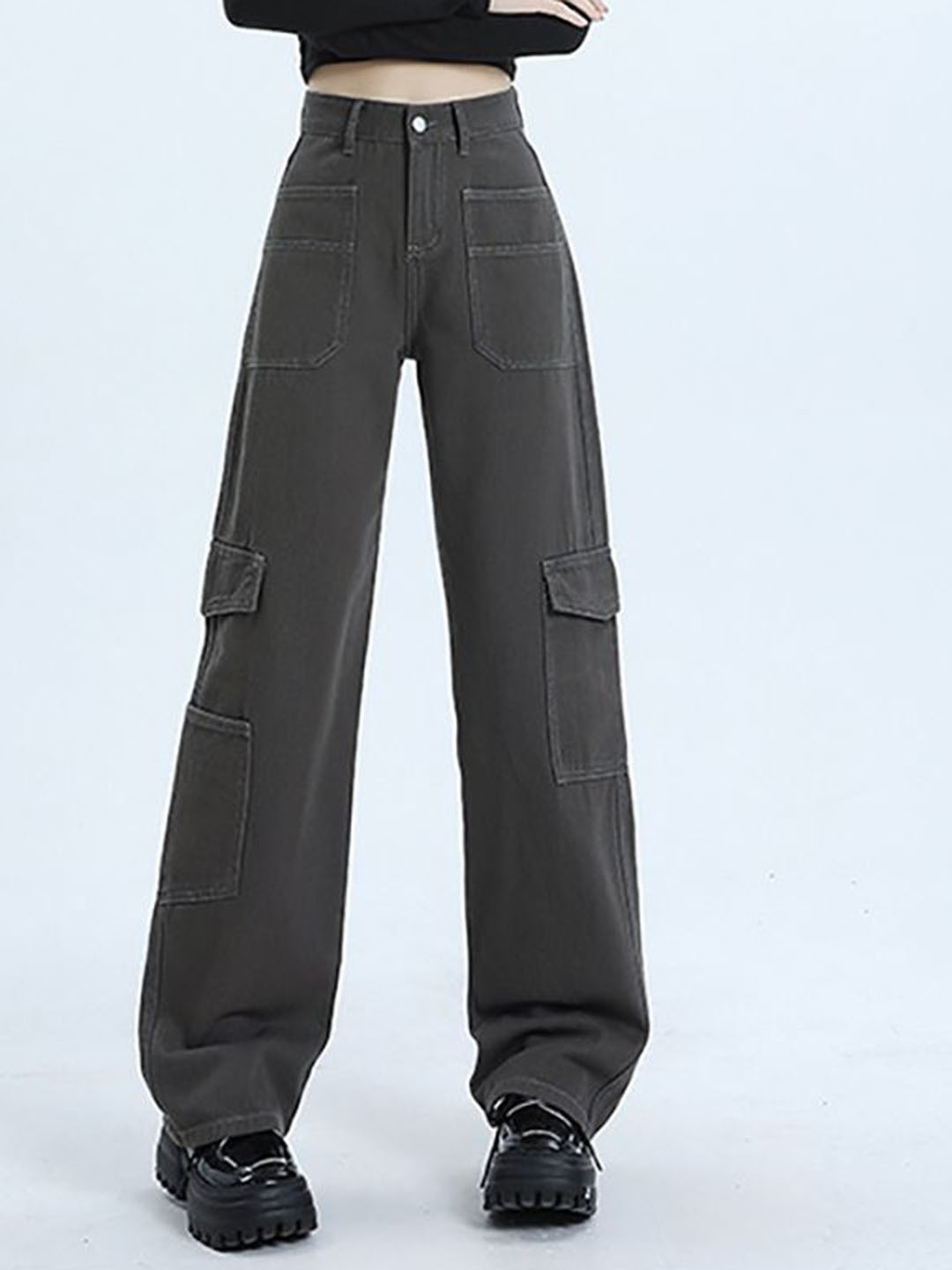 

StyleCast x Revolte Women Mid Rise Relaxed Fit Jeans, Grey