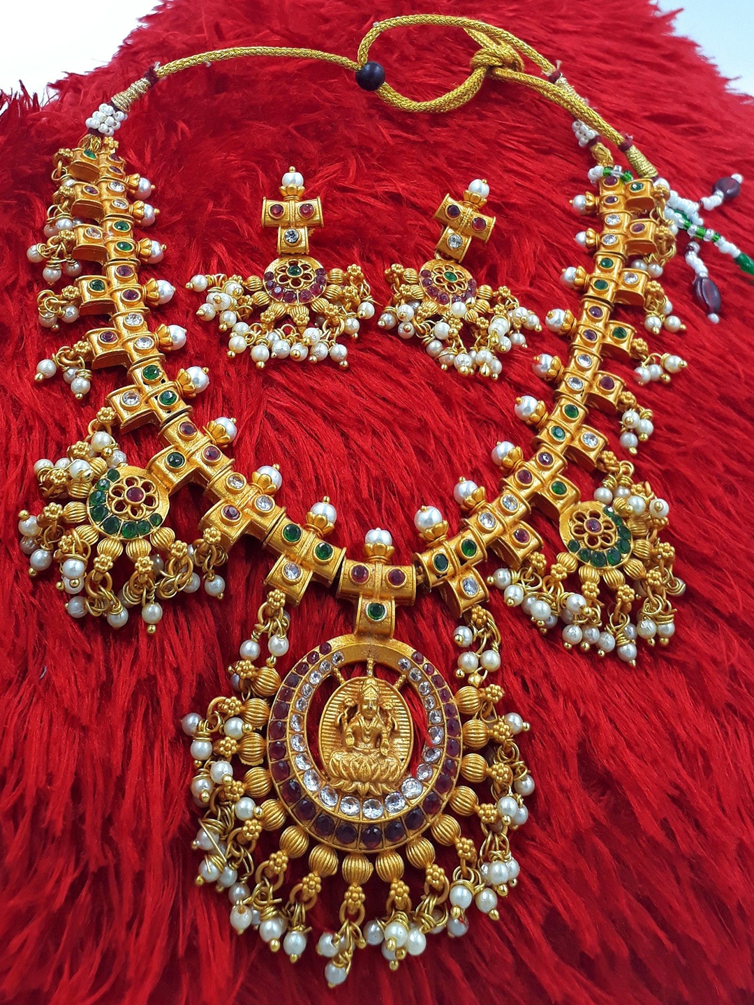 Anujeet Fashion Hub Stone Studded & Beaded Temple Jewellery Set, Gold