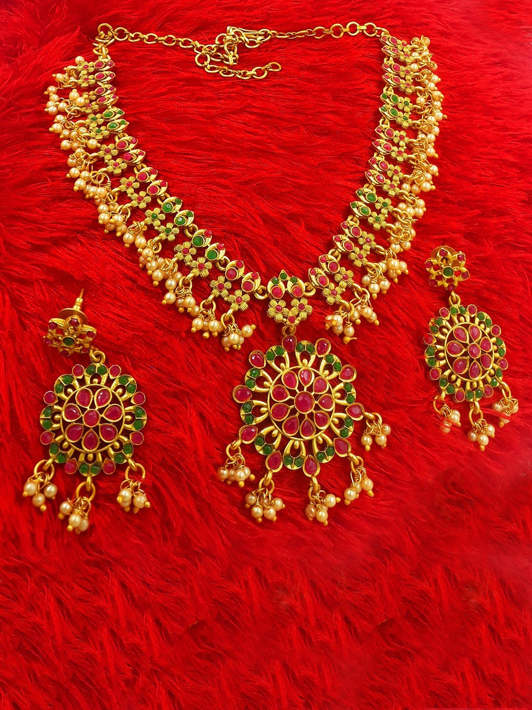 

Anujeet Fashion Hub Stone-Studded Jewellery Set, Gold