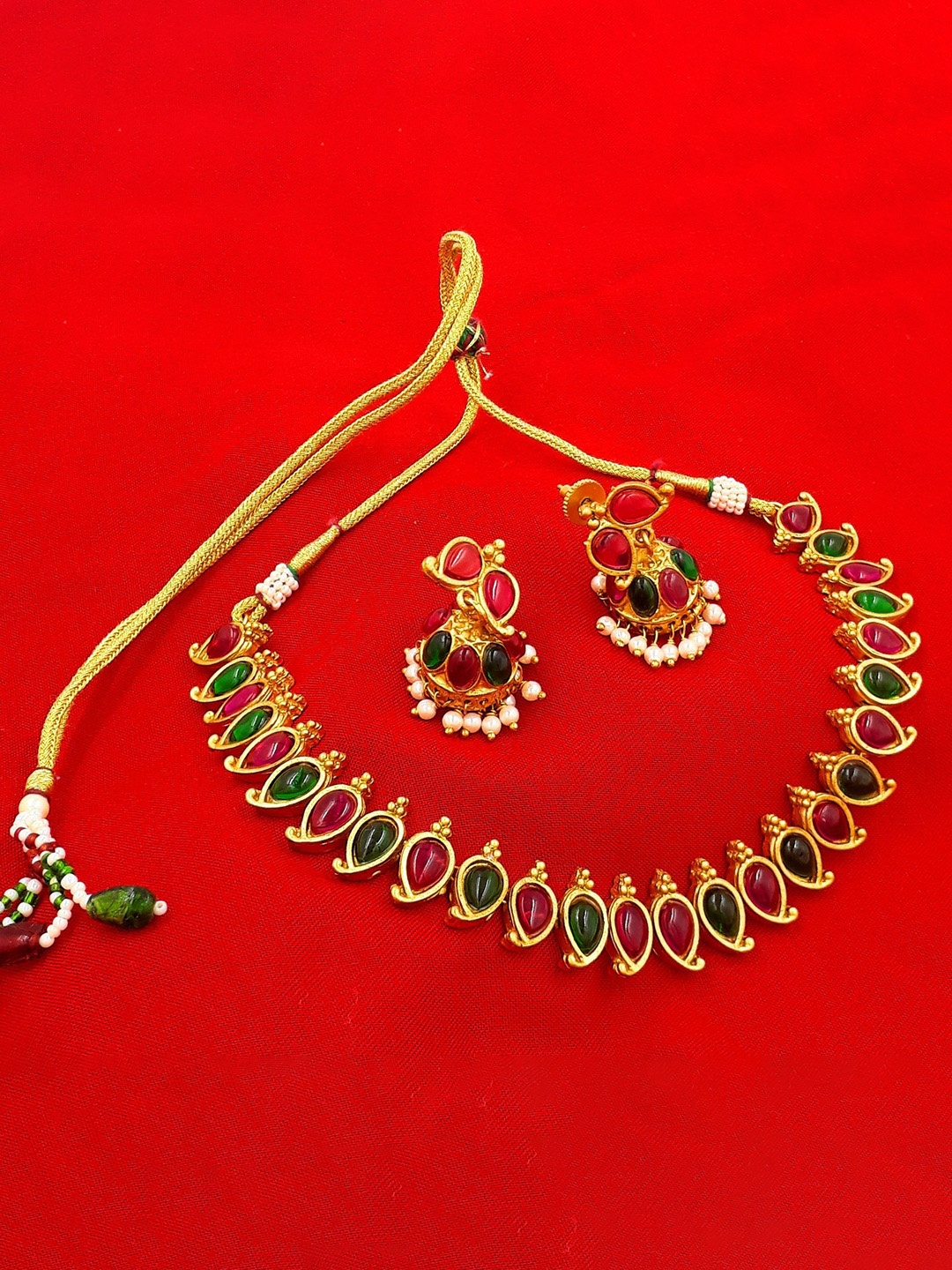 

Anujeet Fashion Hub Stone Studded Jewellery Set, Gold