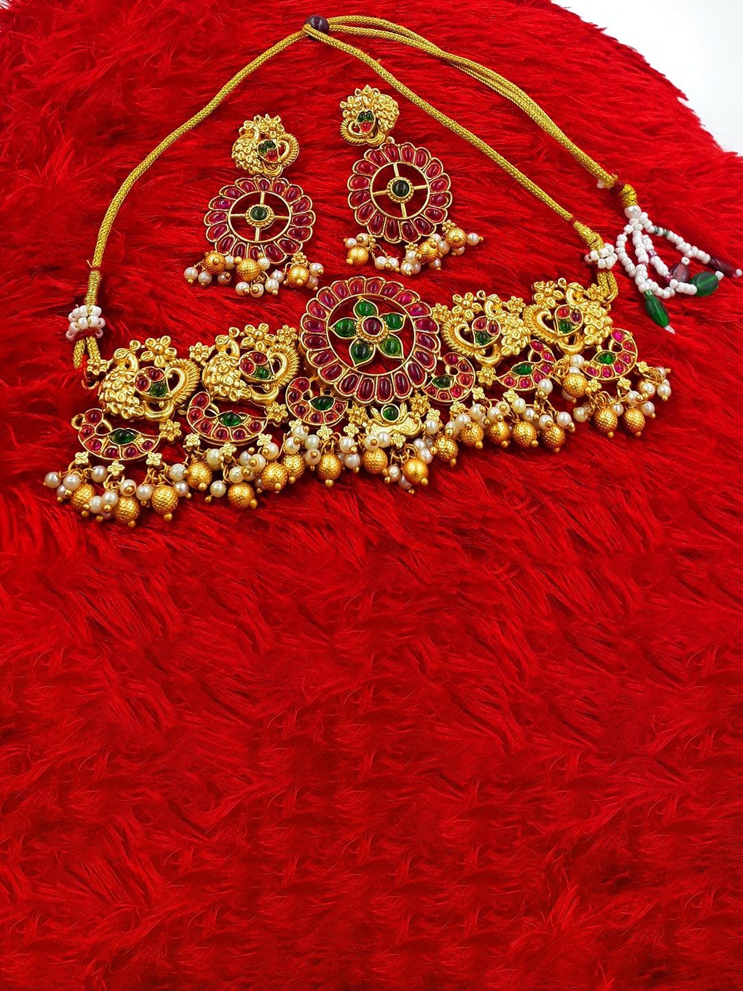

Anujeet Fashion Hub Stone-Studded Jewellery Set, Gold