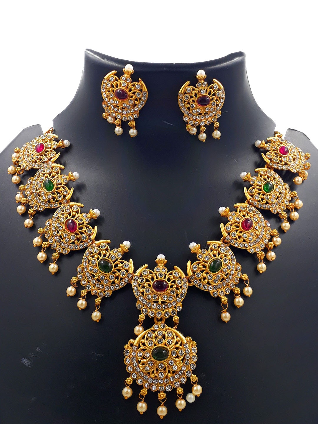 

Anujeet Fashion Hub Stone Studded Jewellery Set, Gold