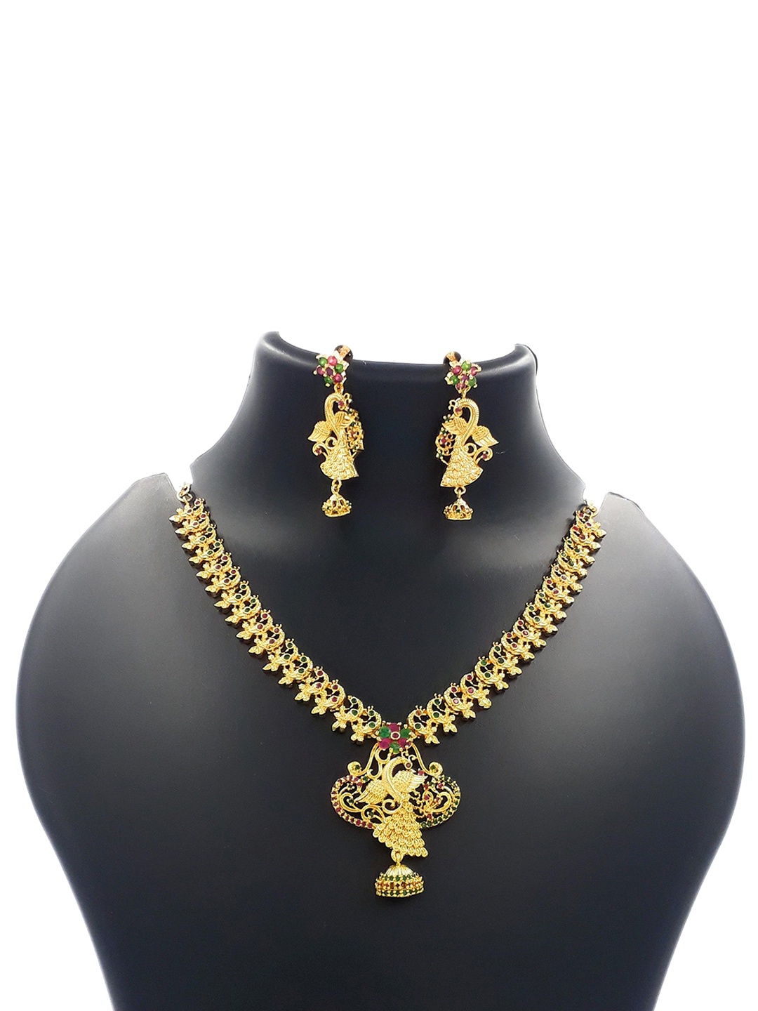 

Anujeet Fashion Hub Gold-Plated Stone-Studded Jewellery Set