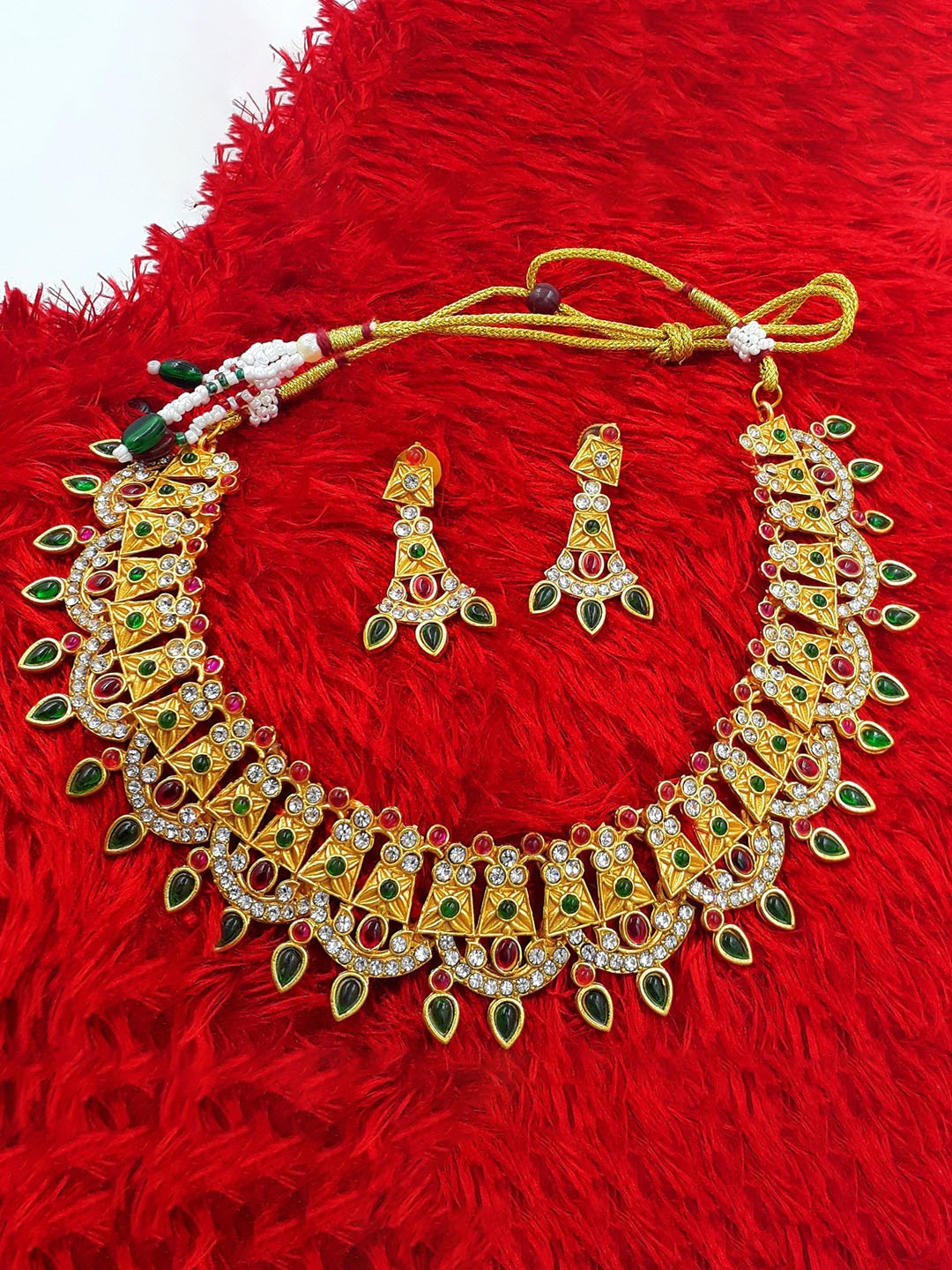 

Anujeet Fashion Hub Stone-Studded Jewellery Set, Gold
