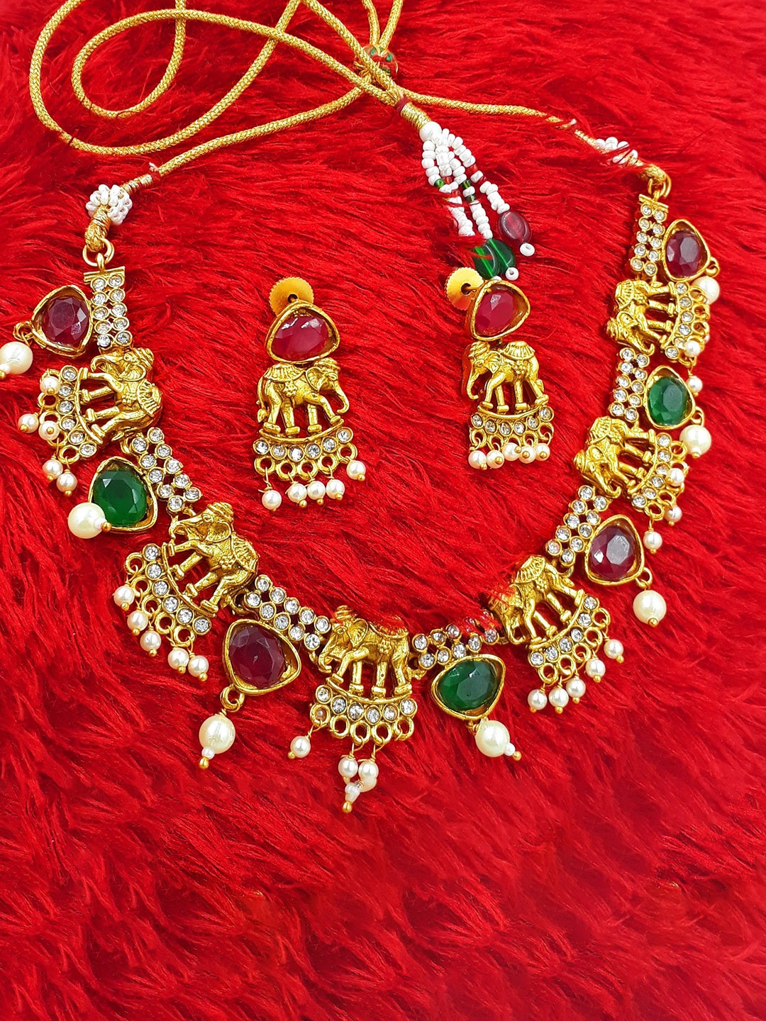 

Anujeet Fashion Hub Stone Studded & Beaded Jewellery Set, Gold