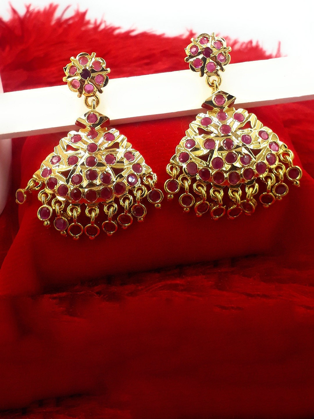 

Anujeet Fashion Hub Gold-Plated American Diamond Studded Contemporary Jadau Drop Earrings