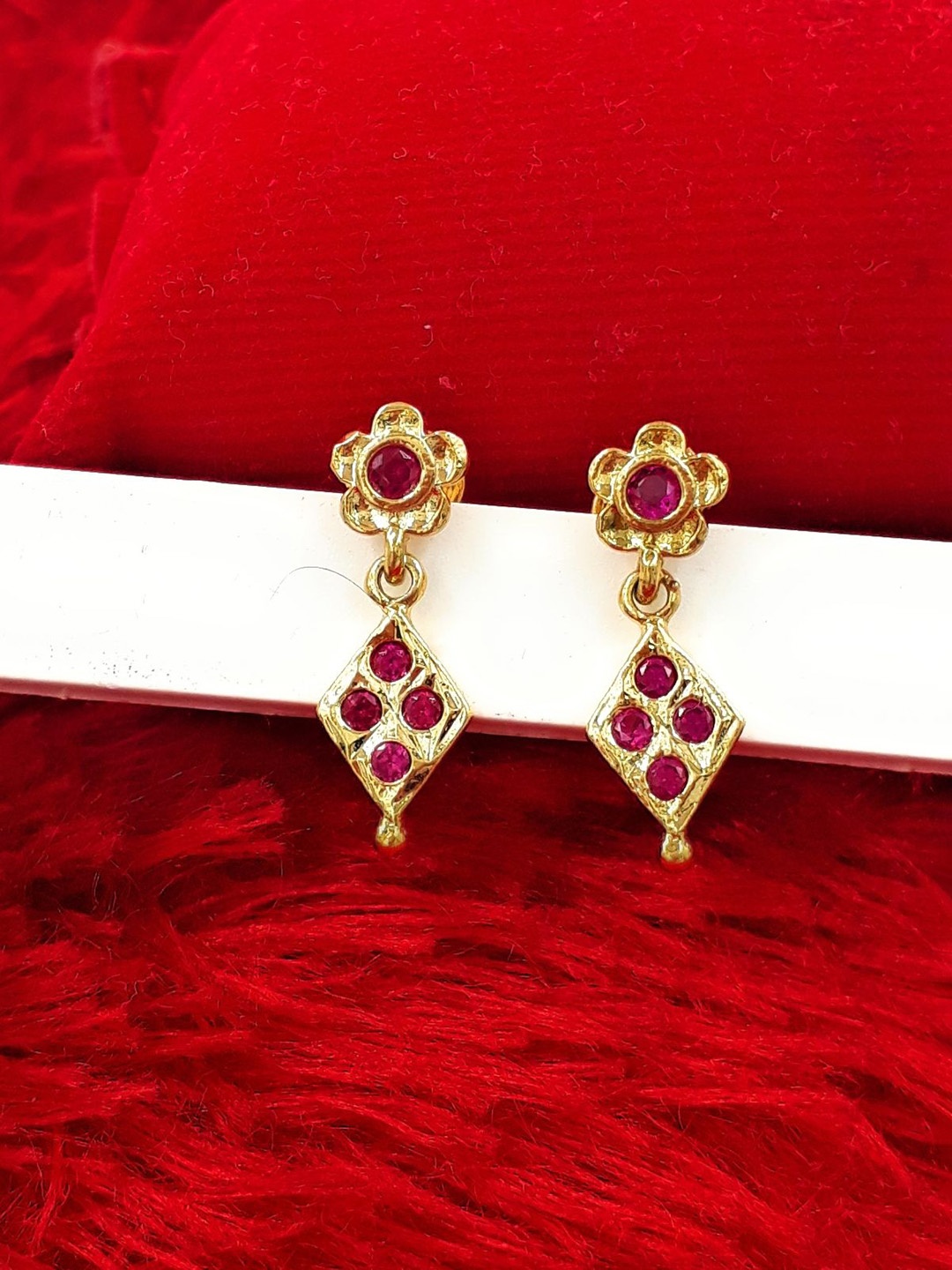 

Anujeet Fashion Hub Gold-Plated American Diamond Studded Contemporary Drop Earrings