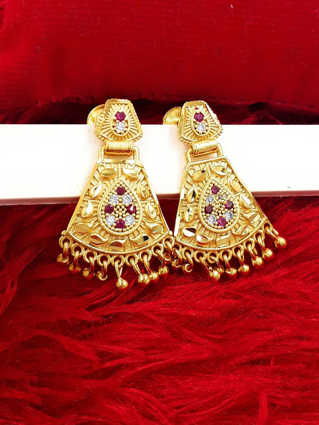 

Anujeet Fashion Hub Gold-Plated American Diamond Studded Contemporary Drop Earrings