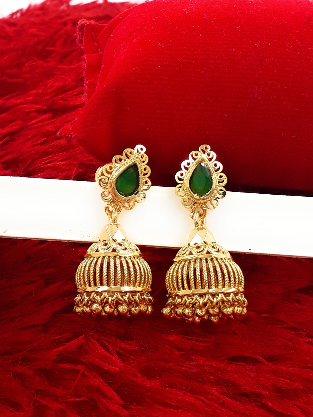 

Anujeet Fashion Hub Gold-Plated Artificial Daimond Stones Studded And Beaded Jhumkas