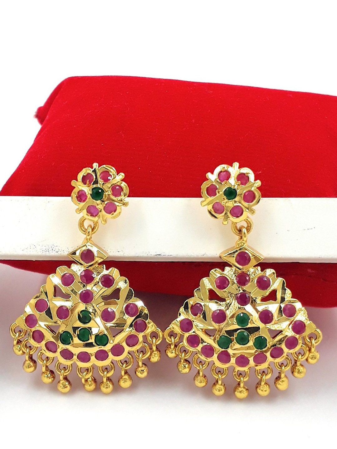 

Anujeet Fashion Hub Gold-Plated American Diamond Studded Floral Drop Earrings