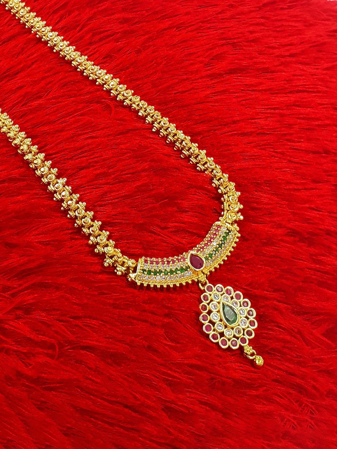 

Anujeet Fashion Hub Gold-Plated Stone Studded Necklace