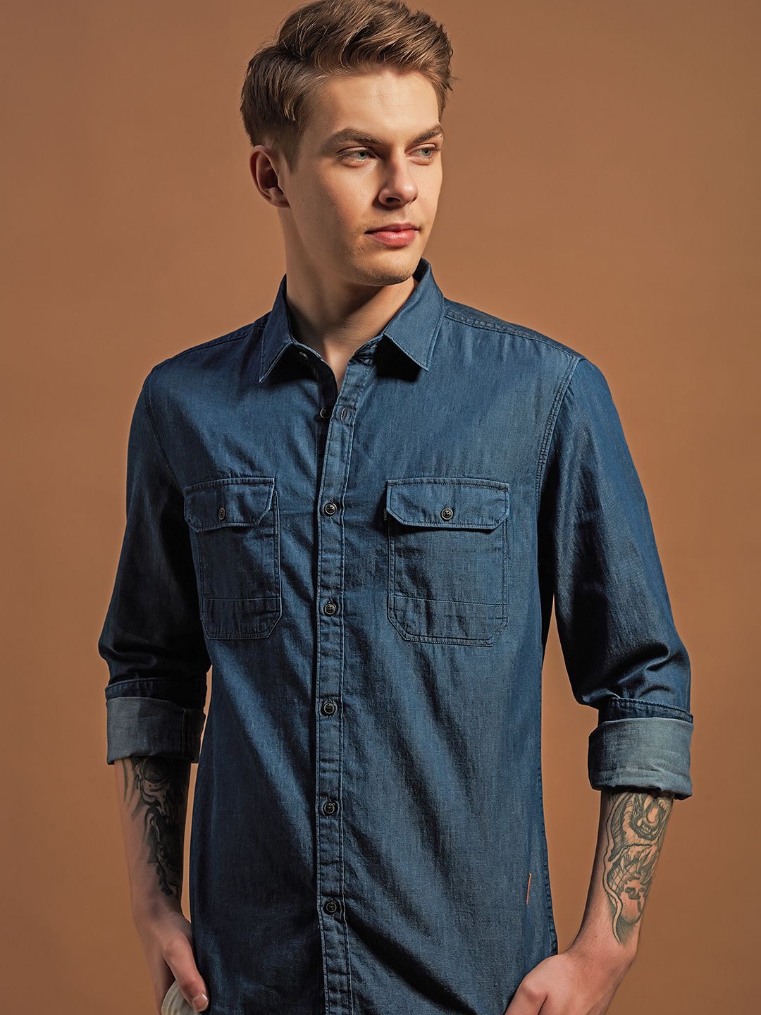 

THINC Men Spread Collar Solid Cotton Casual Shirt, Blue