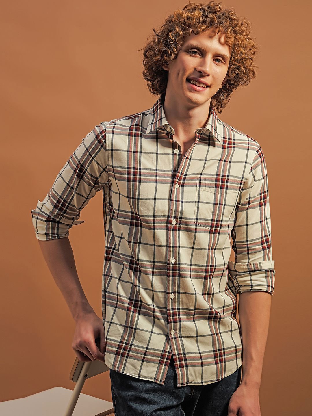 

THINC Men Spread Collar Tartan Checked Cotton Casual Shirt, Cream