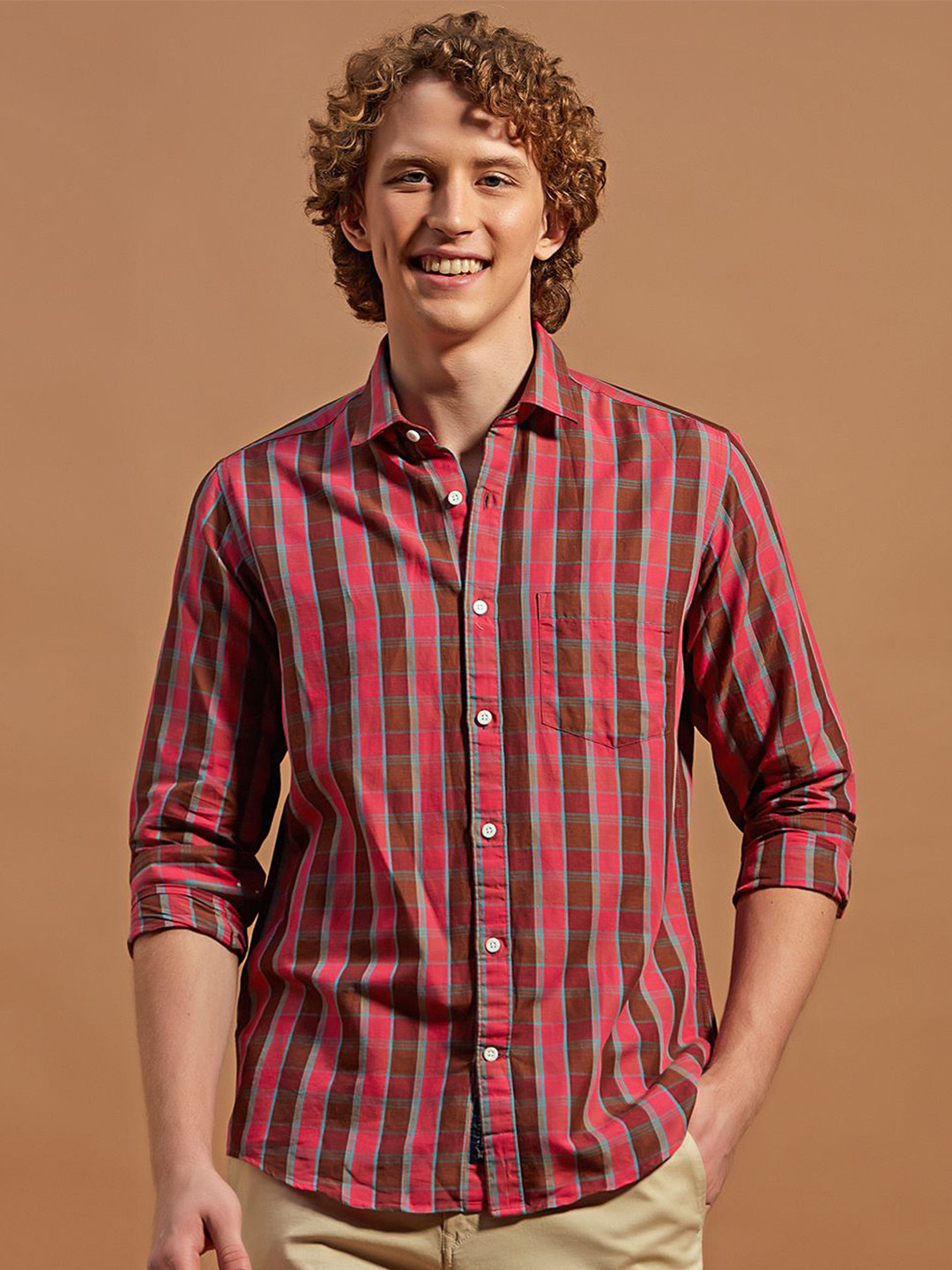 

THINC Men Spread Collar Tartan Checked Casual Shirt, Red