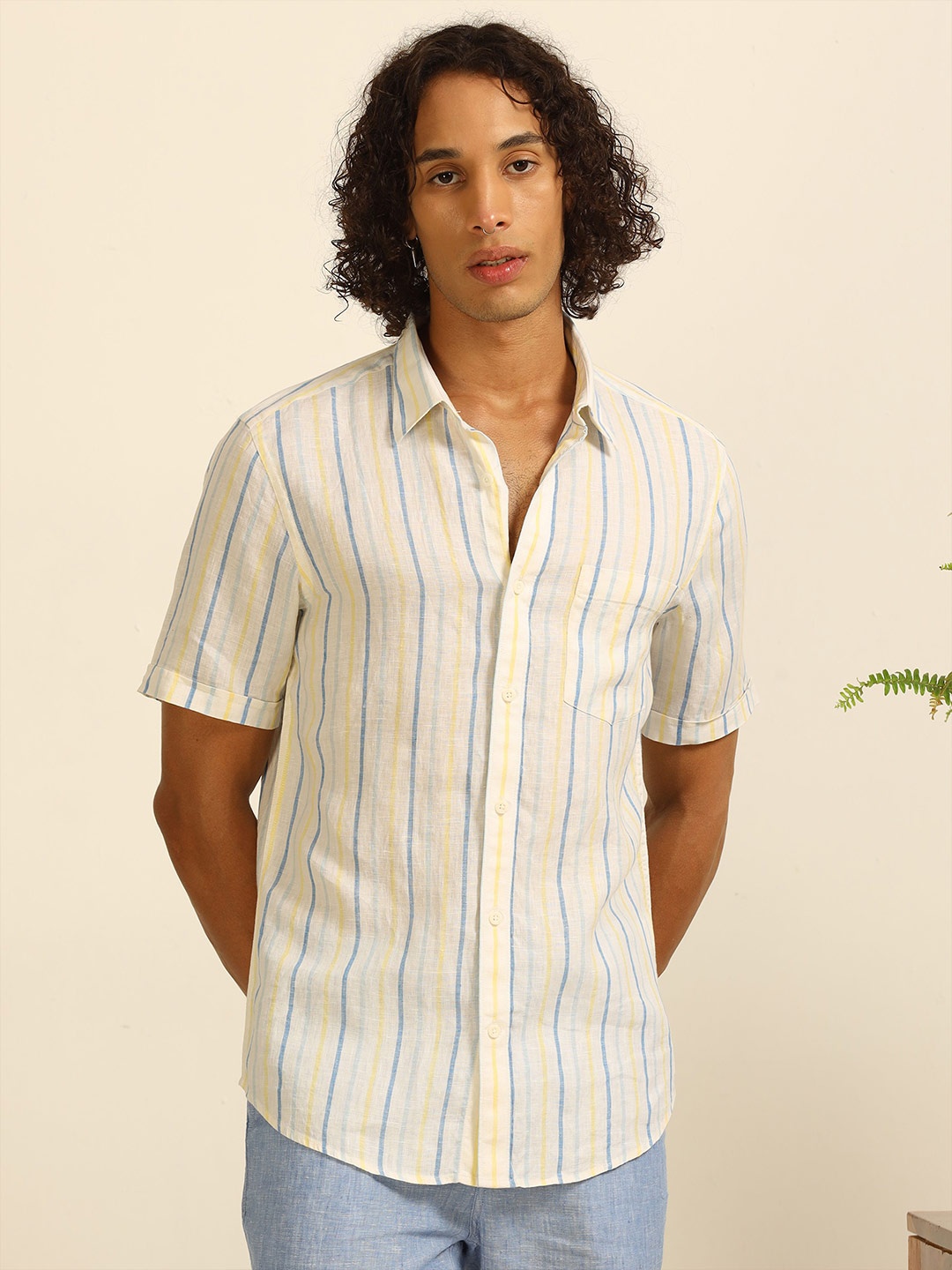 

THINC Men Freshly Striped Linen Regular Fit Shirt, Off white