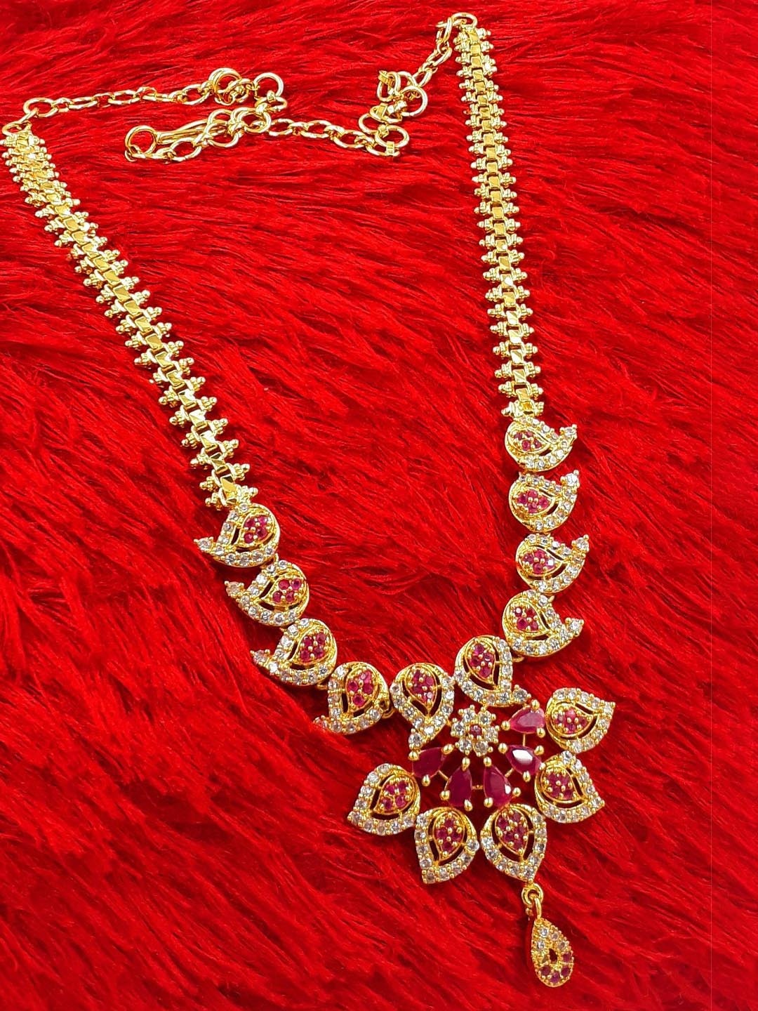 

Anujeet Fashion HubGold-Plated AD Necklace, Gold
