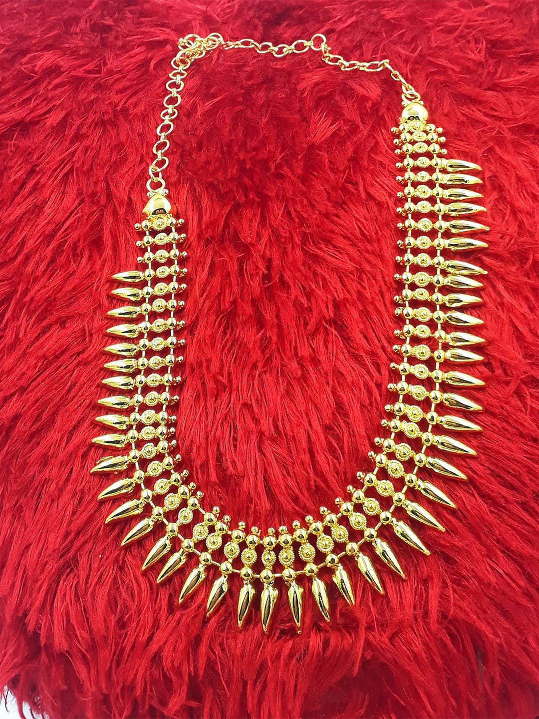 

Anujeet Fashion Hub Gold-Plated Copper Necklace