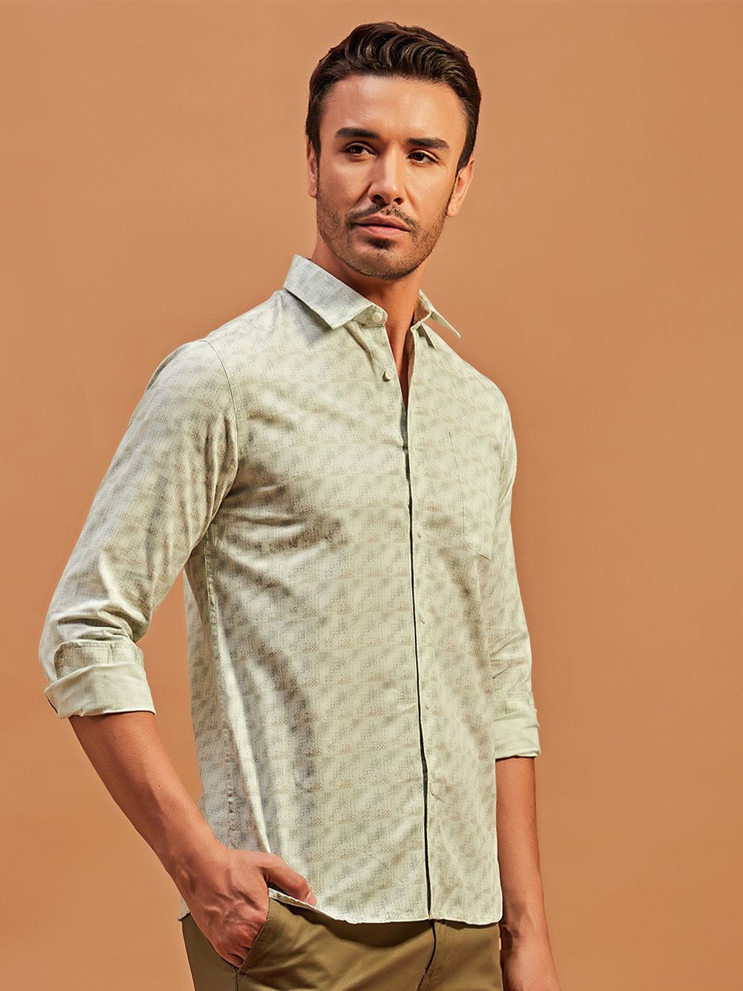 

THINC Men Goblin Spread Collar Abstract Printed Cotton Casual Shirt, Beige