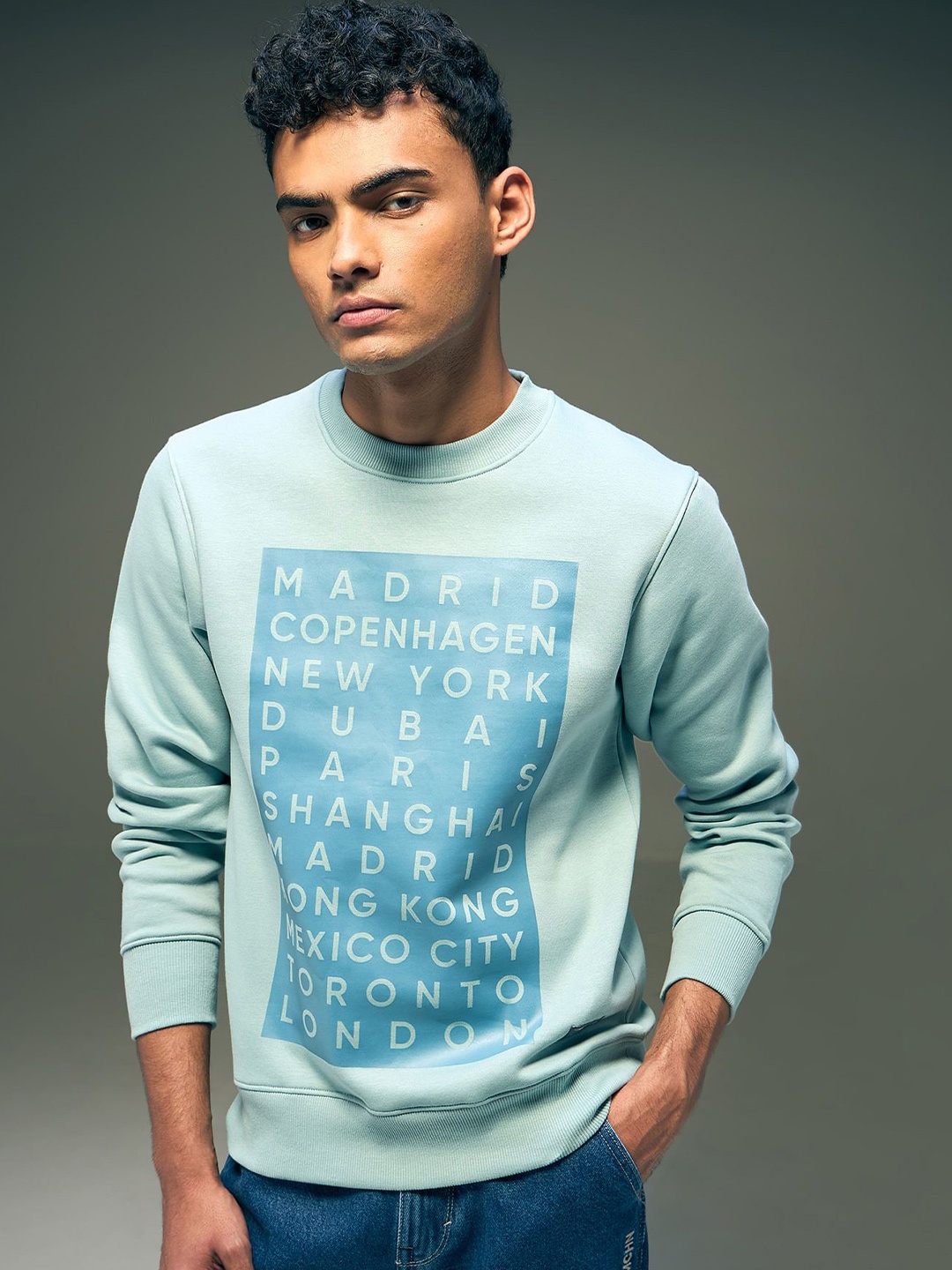 

Flying Machine Men Printed Round Neck Long Sleeves Sweatshirt, Blue