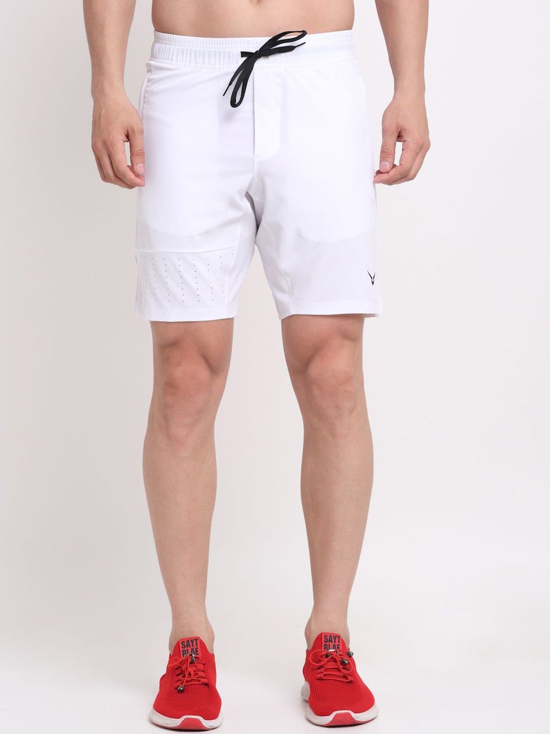 

Invincible Men Training or Gym Sports Rapid-Dry Shorts, White