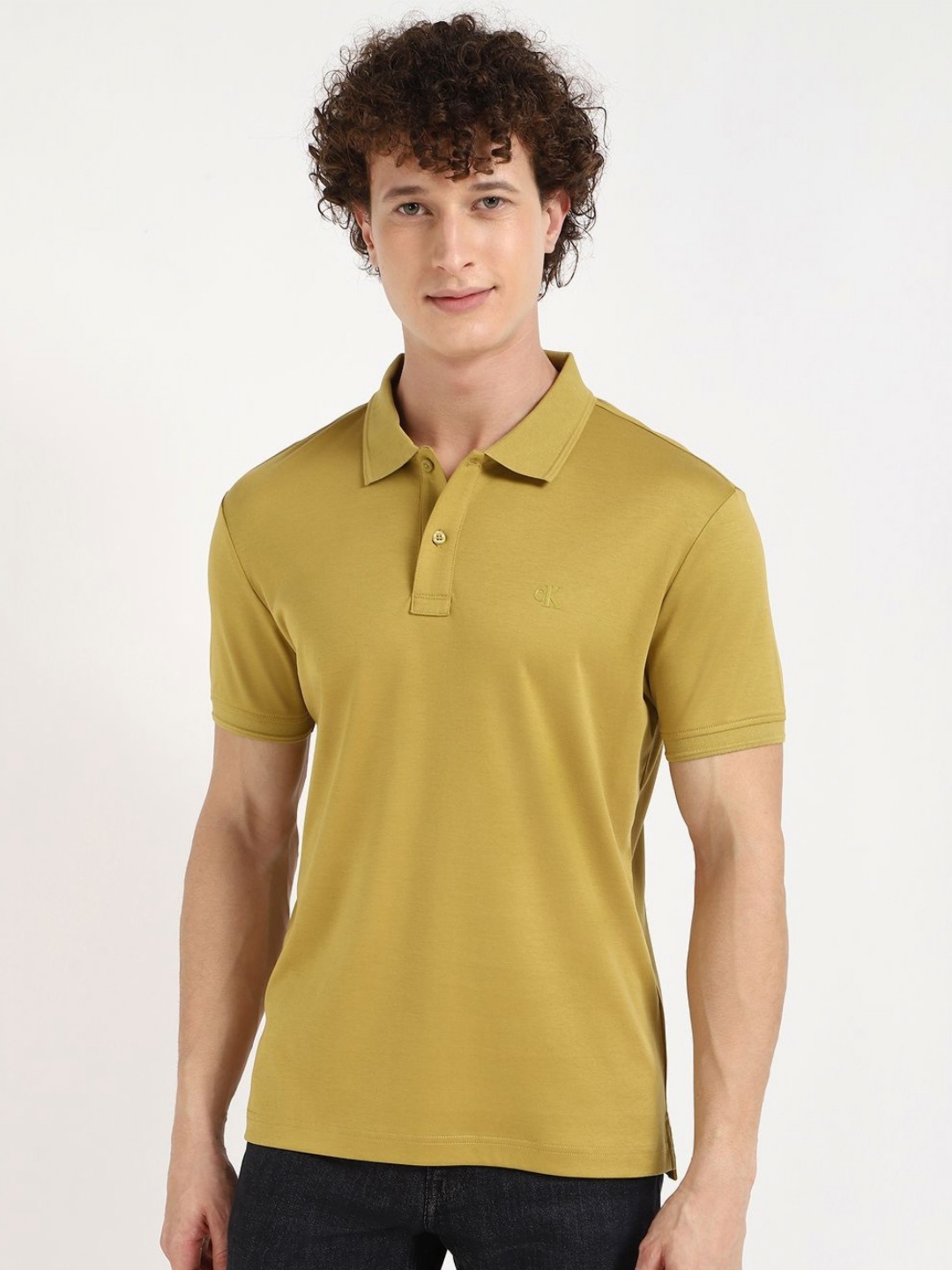 

Calvin Klein Jeans Men A SS Solid Polo Collar Cotton T-shirt, Green