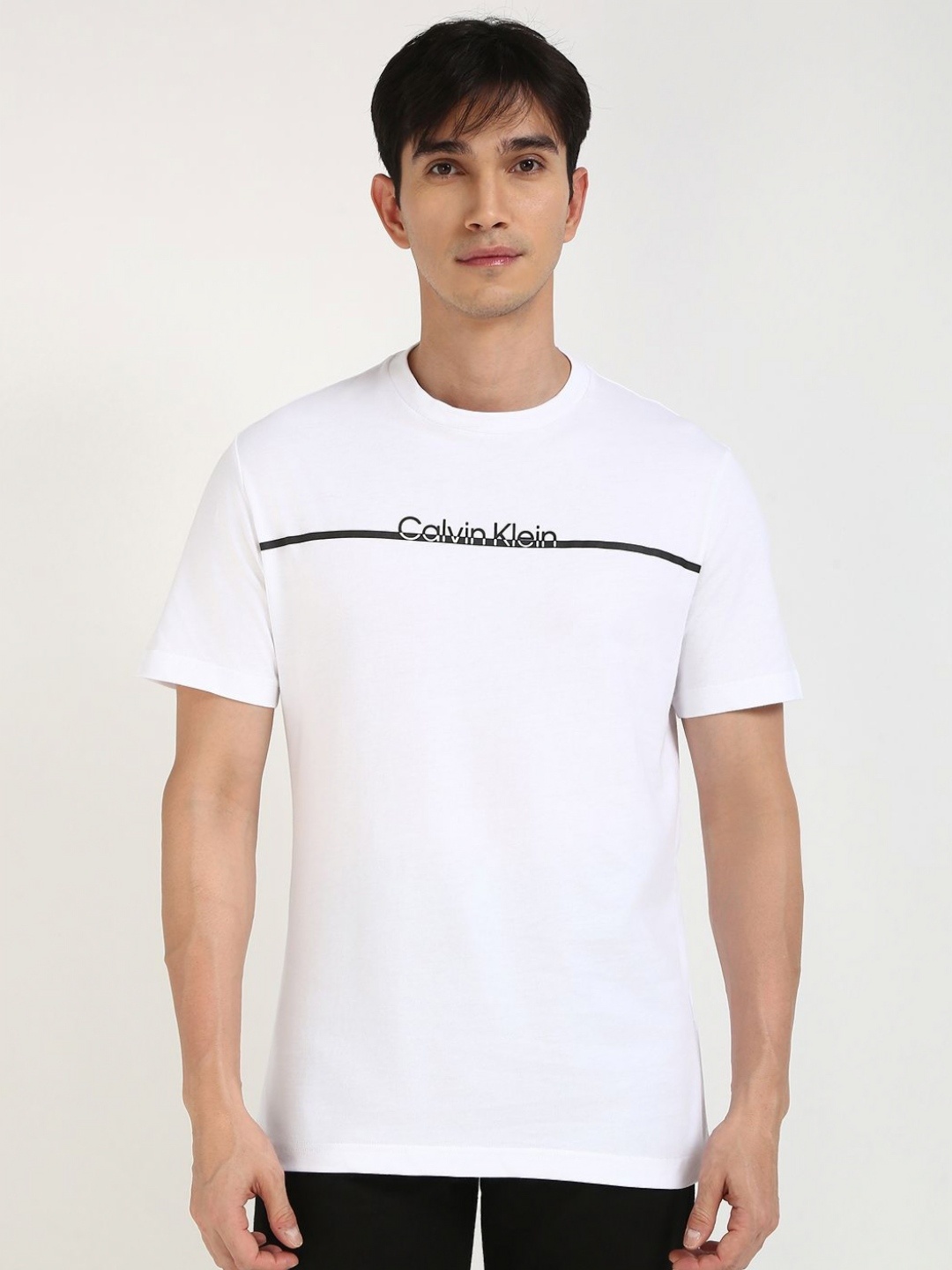 

Calvin Klein Jeans Men SPLIT LINE LOGO Typography Printed Round Neck Cotton T-shirt, White