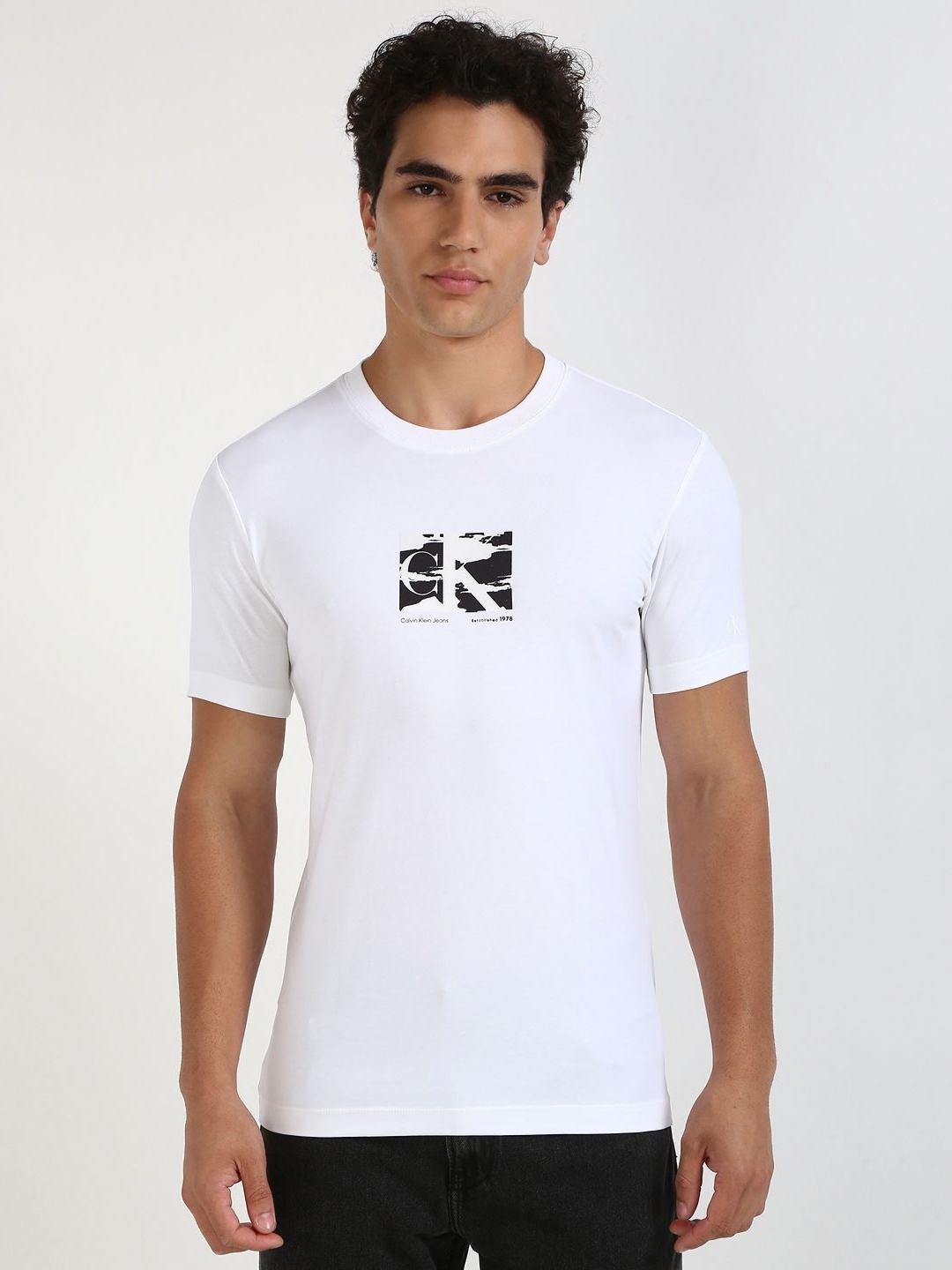 Calvin Klein Jeans Men Graphic Printed Round Neck Cotton T-shirt, White