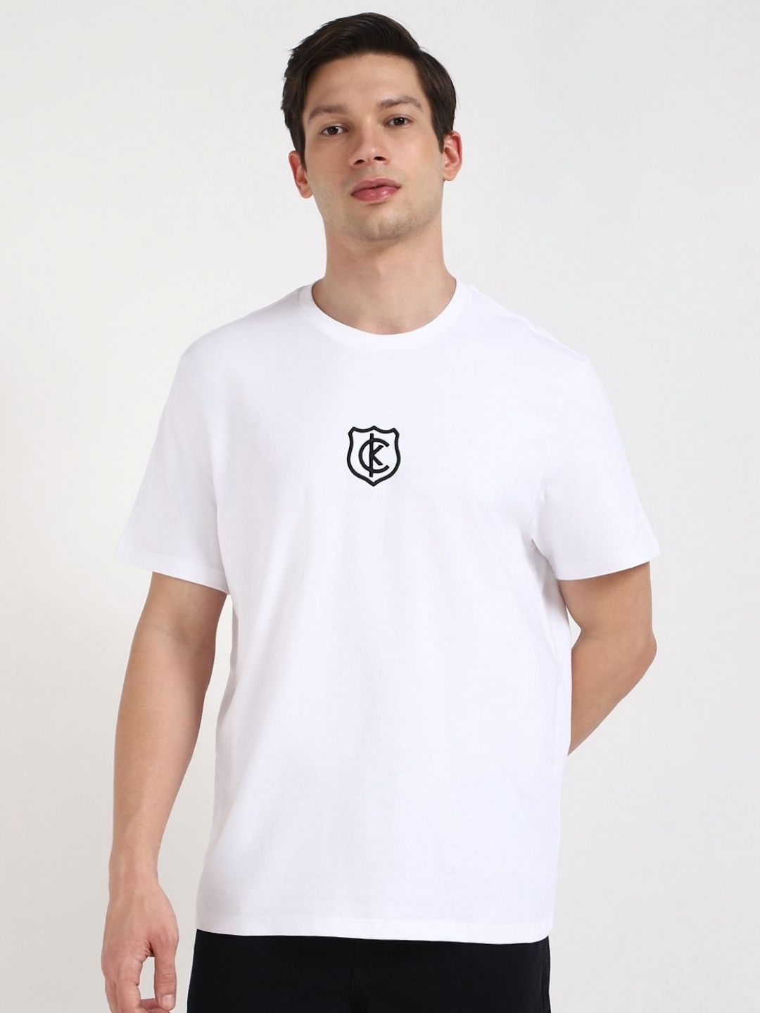 

Calvin Klein Jeans Men Graphic Printed Round Neck Cotton T-shirt, White