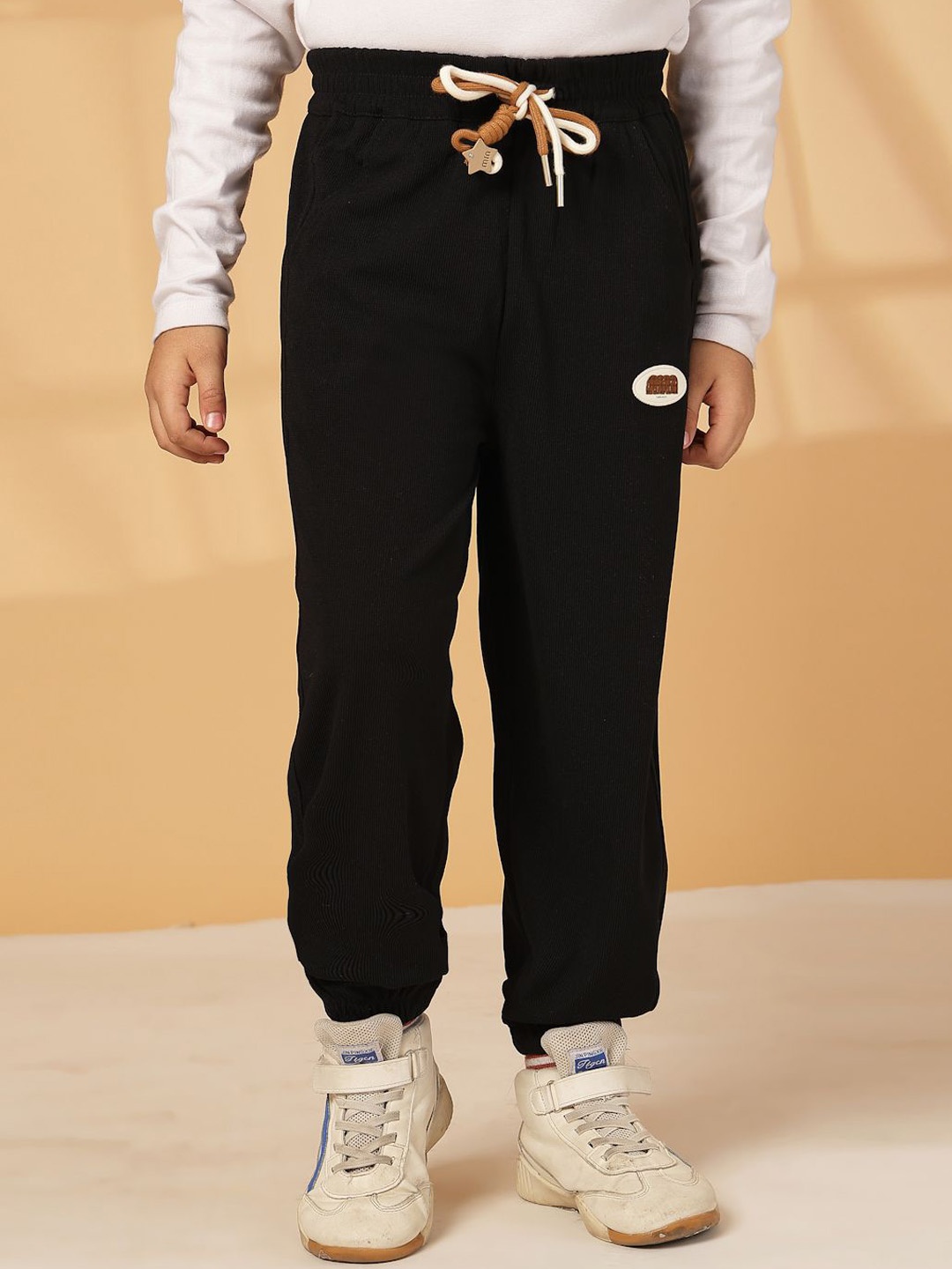 

Albion By CnM Boys Mid-Rise Joggers, Black