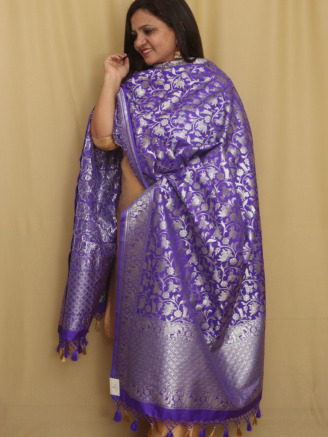 

Luxurionworld Ethnic Motifs Woven Design Silk Dupatta with Zari, Purple