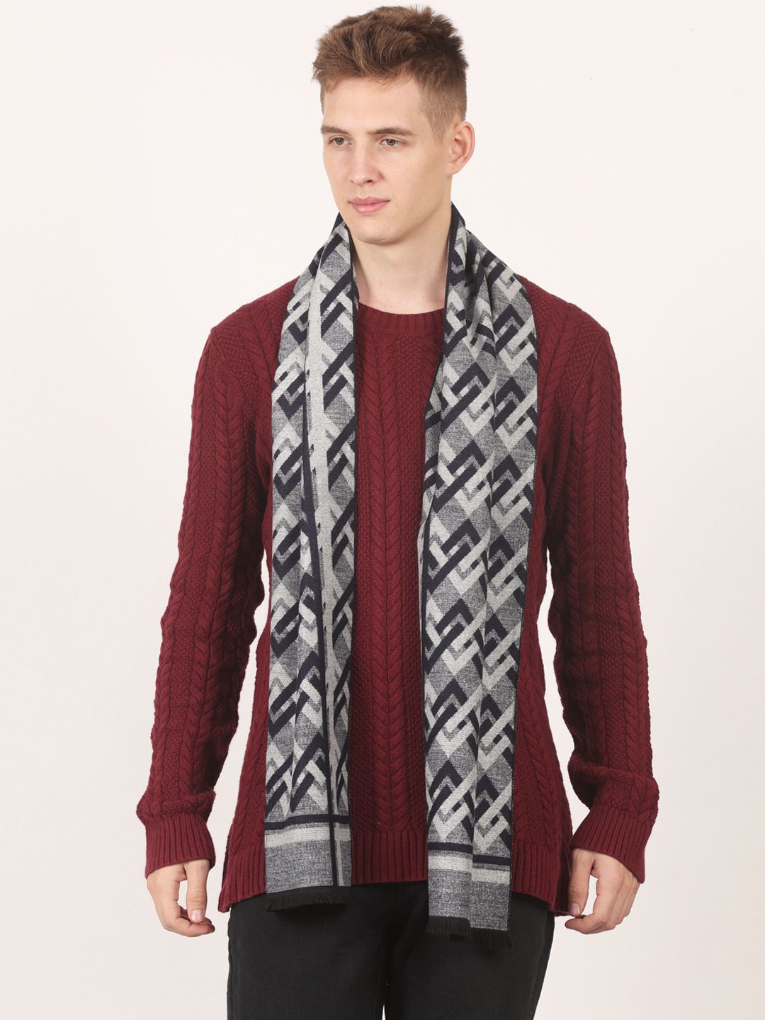 

Calvadoss Men Patterned Mufflers, Grey