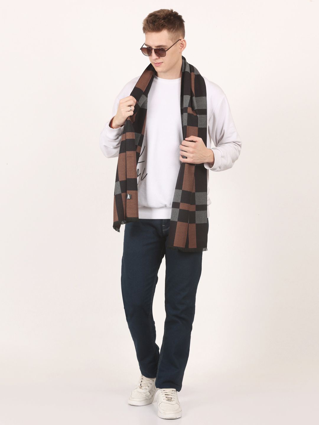

Calvadoss Men Checked Acrylic Mufflers, Coffee brown