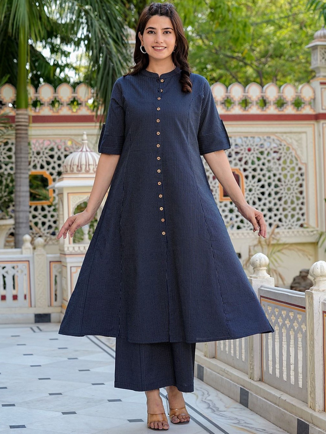 

IKRASS Striped Printed Mandarin Collar A-Line Kurta with Trousers, Blue