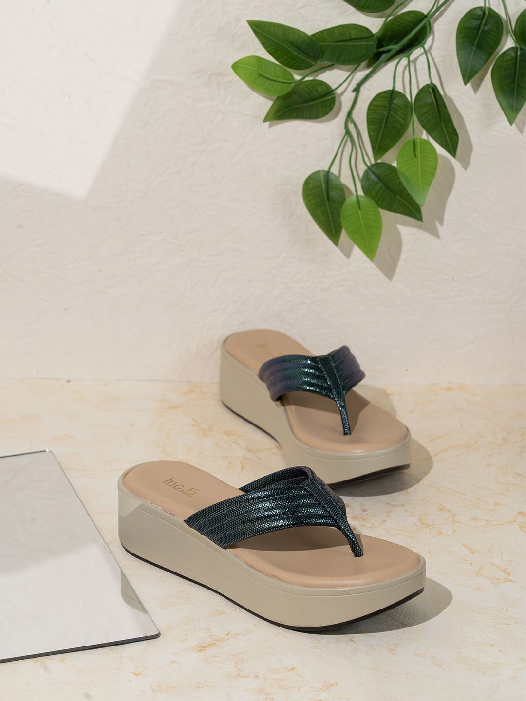 

Inc 5 Women Platform Heel Sandals, Green