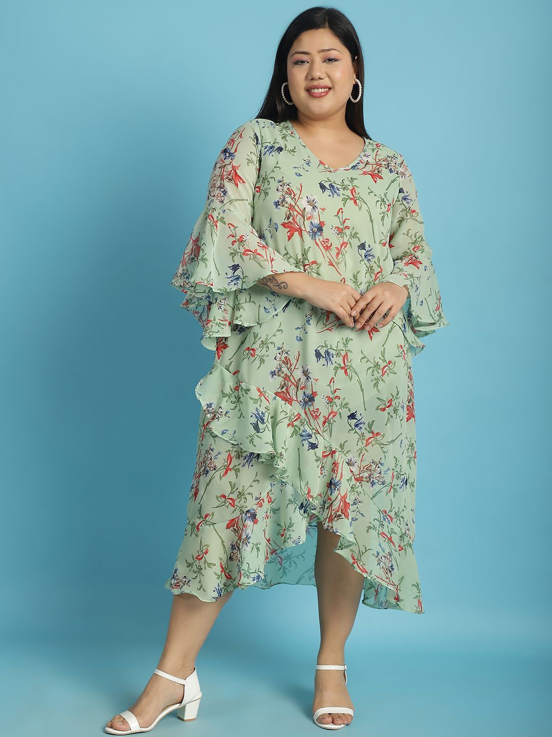 

theRebelinme Plus Size Floral Print Bell Sleeve Layered A-Line Midi Dress, Green