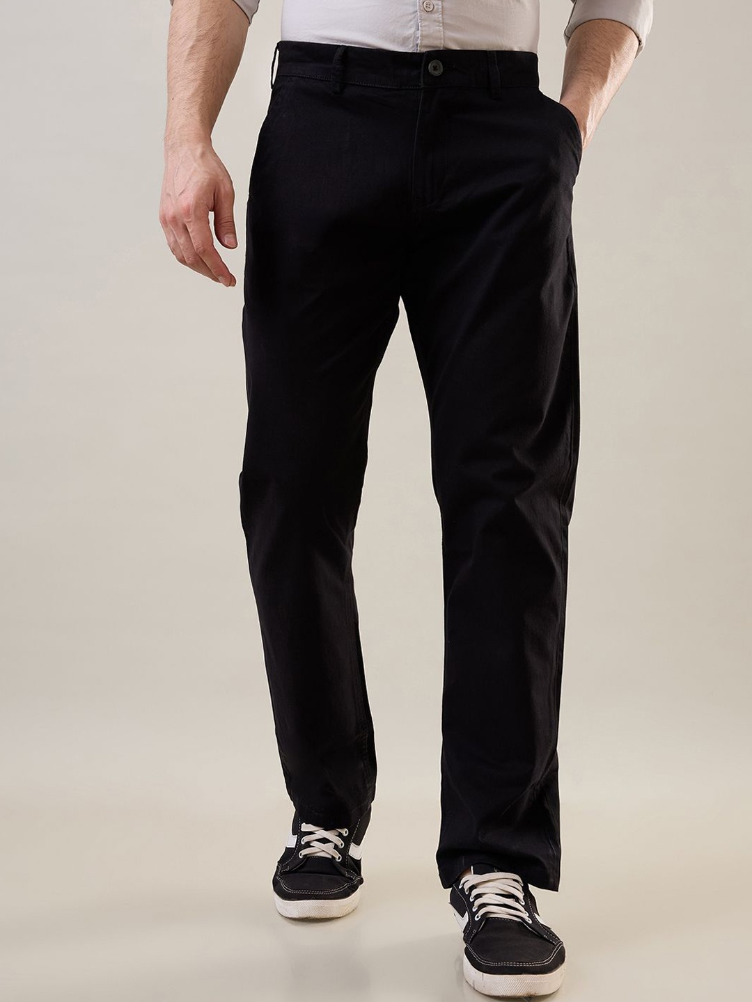 

TIM PARIS Men Regular Fit Mid-Rise Trousers, Black