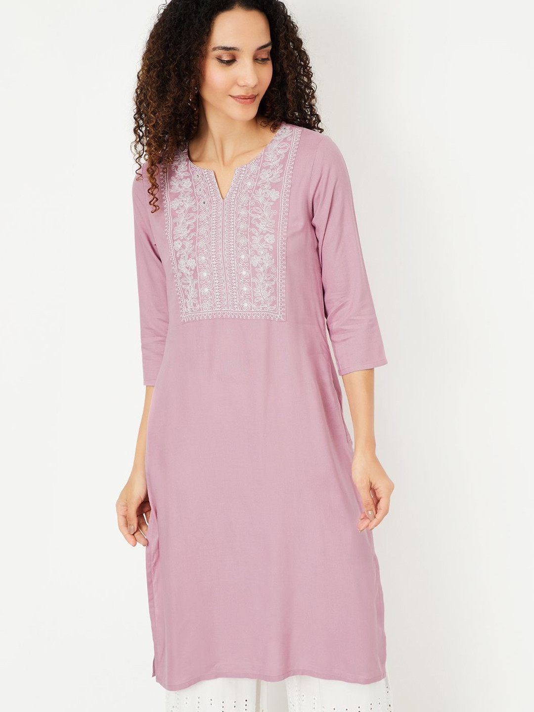 

max Floral Yoke Design Notch Neck Thread Work Straight Kurta, Purple