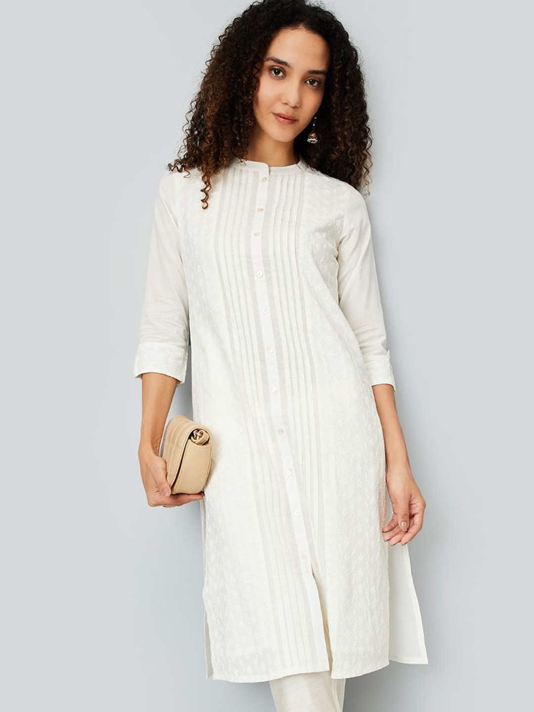 

max Woven Design Thread Work Cotton Straight Kurta, Off white