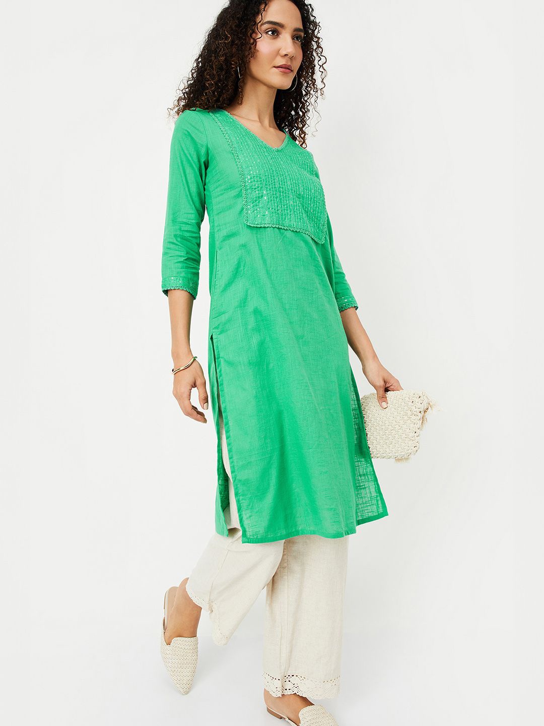 

max Sequinned V-Neck Straight Kurta, Green