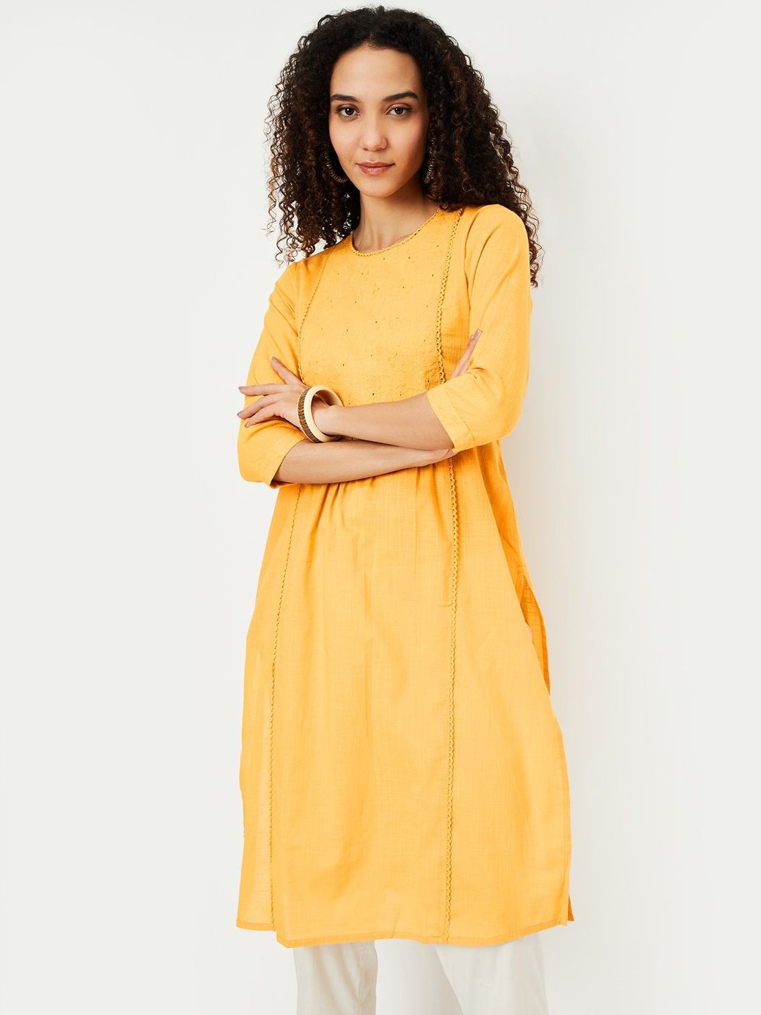 

max Floral Embroidered Thread Work Cotton Straight Kurta, Yellow