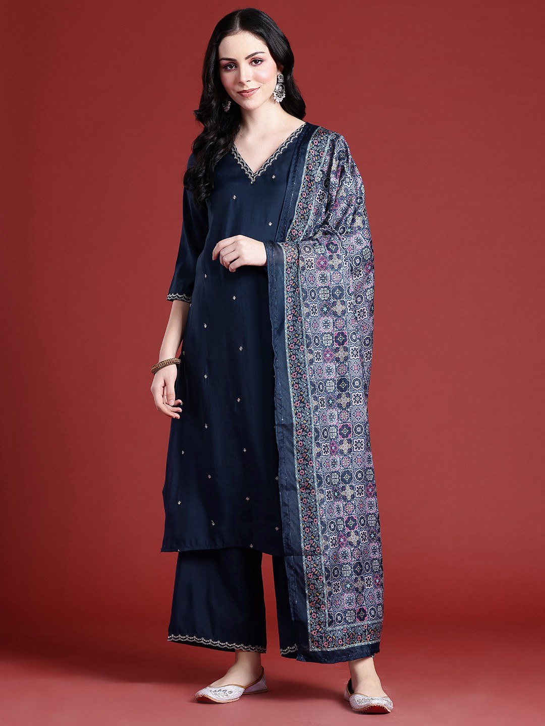 

Anouk Floral Woven Design Zari Work Kurta with Palazzos & With Dupatta, Navy blue