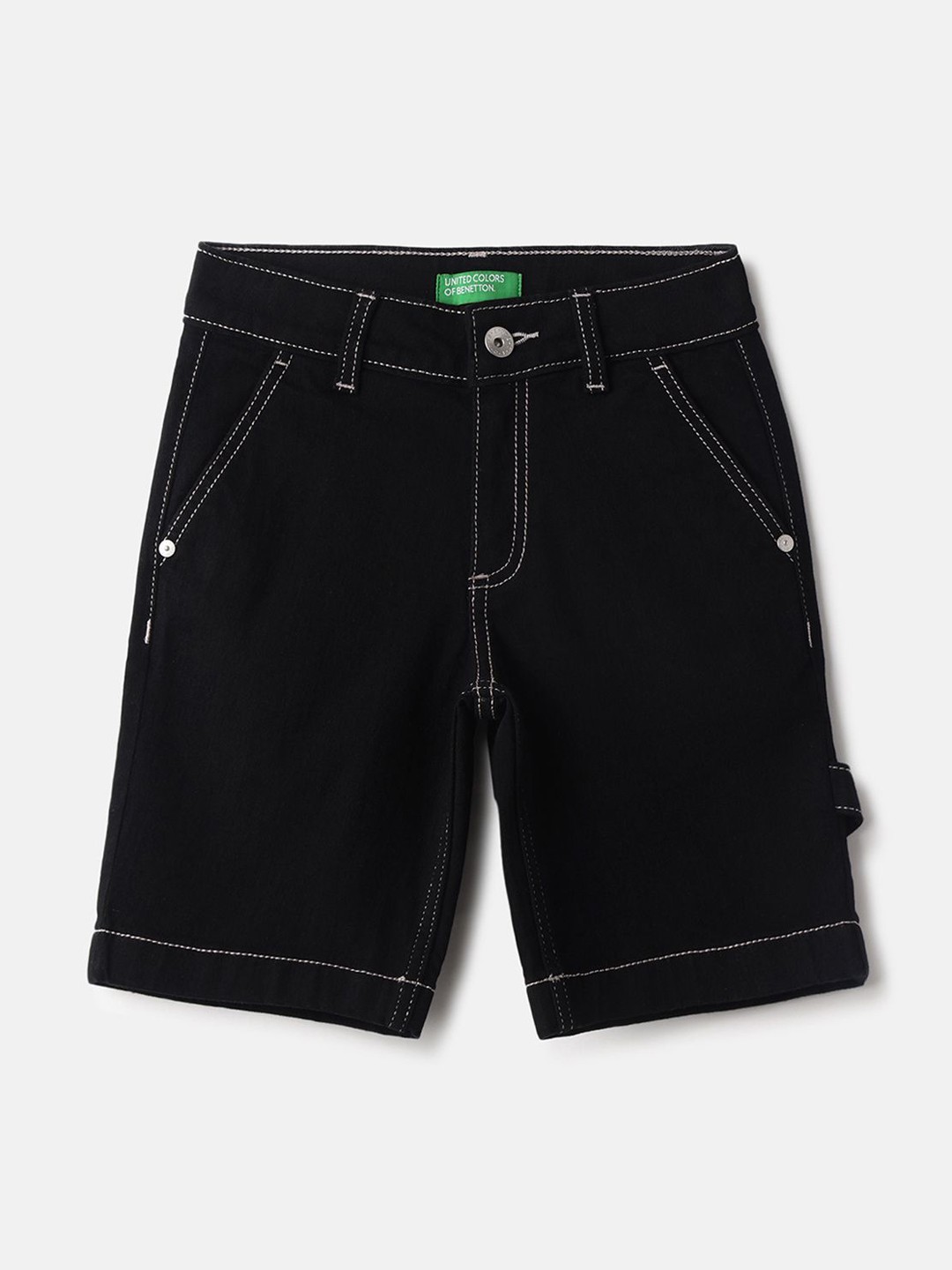 

United Colors of Benetton Boys Cotton Mid-Rise Shorts, Black