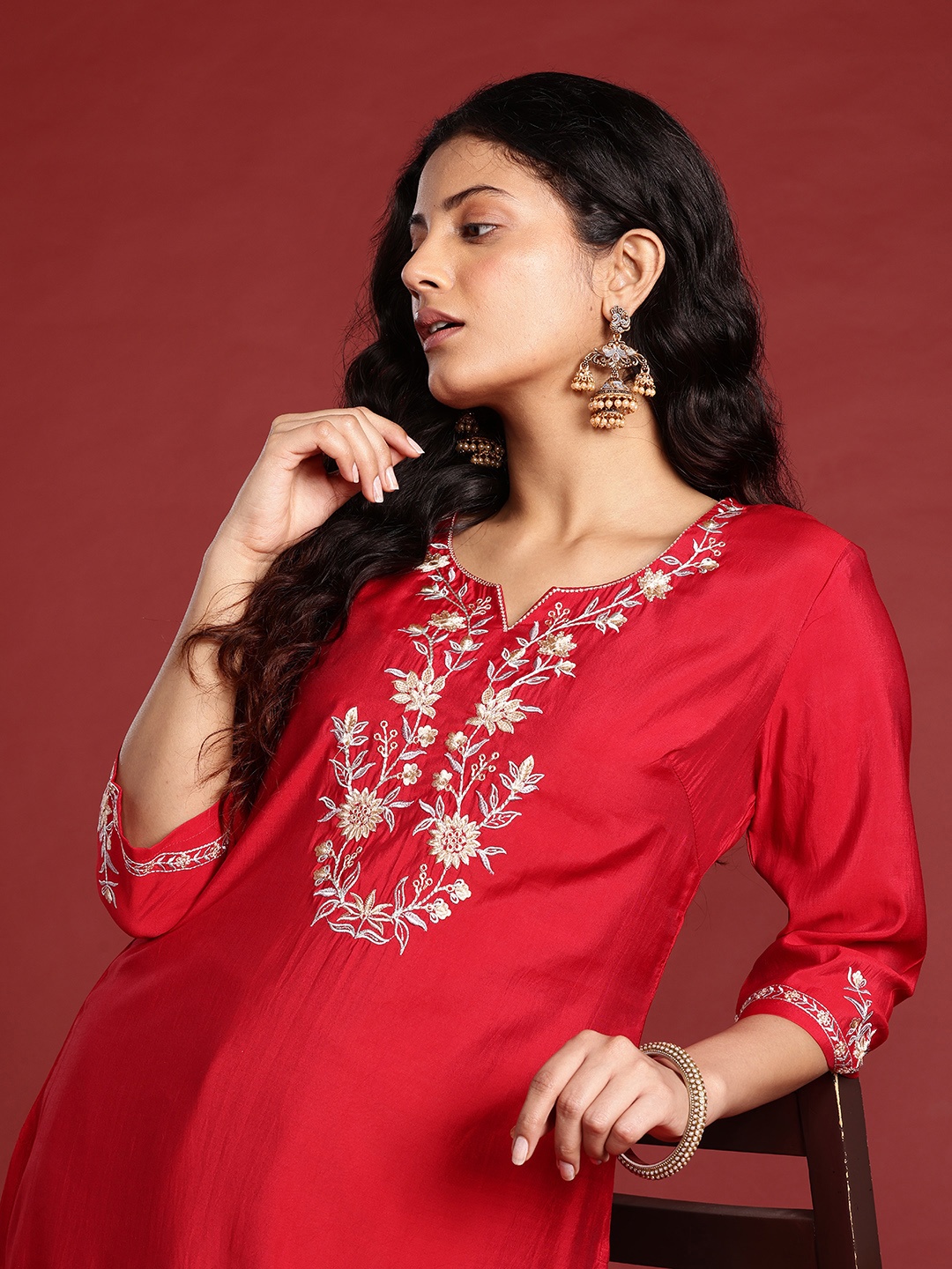 

Anouk Women Floral Yoke Design Straight Kurta, Red