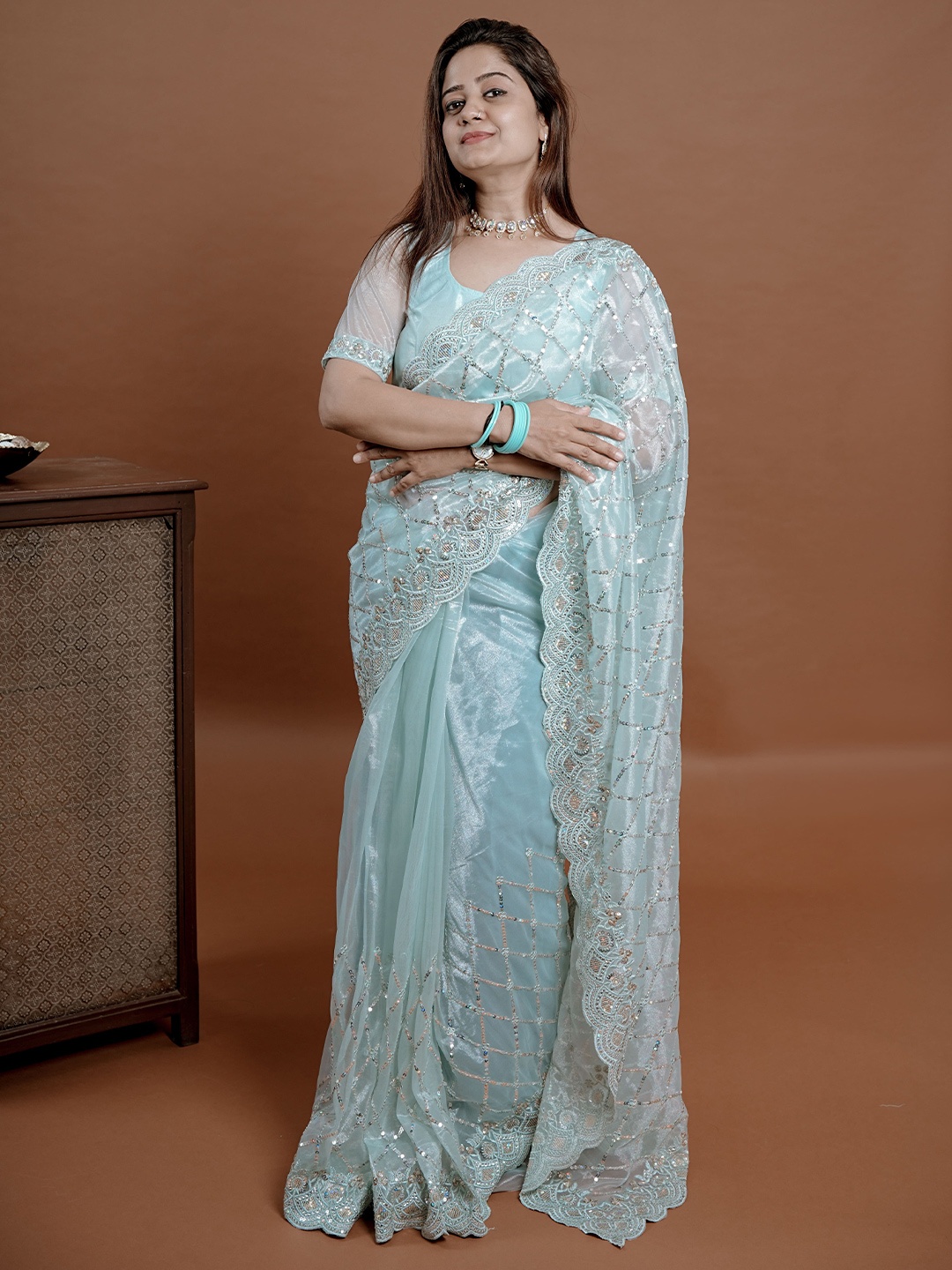

Chandbaali Women Embellished Sequinned Net Saree, Blue