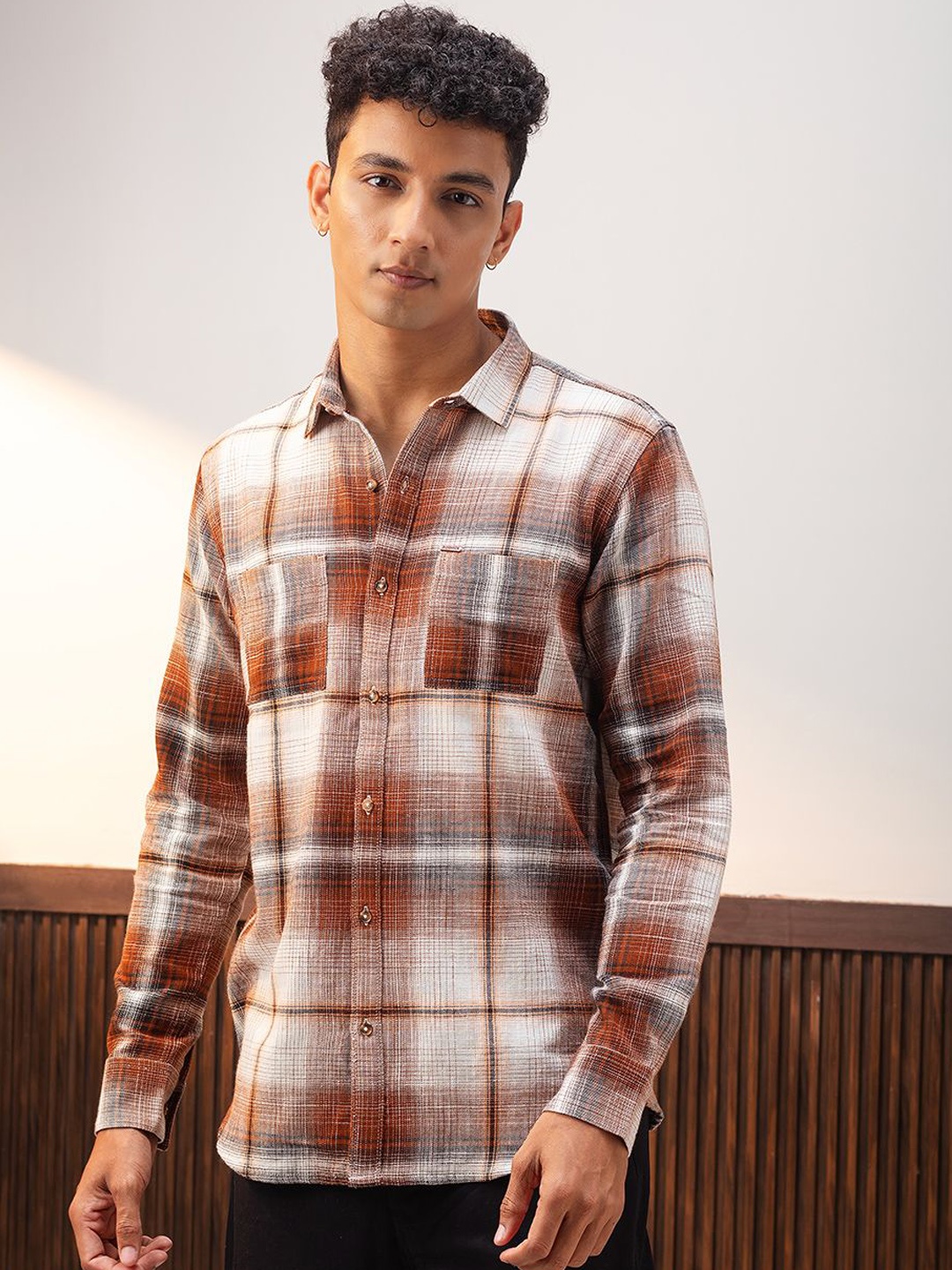 

URBARO Men Checked Spread Collar Pure Cotton Shirt, Brown
