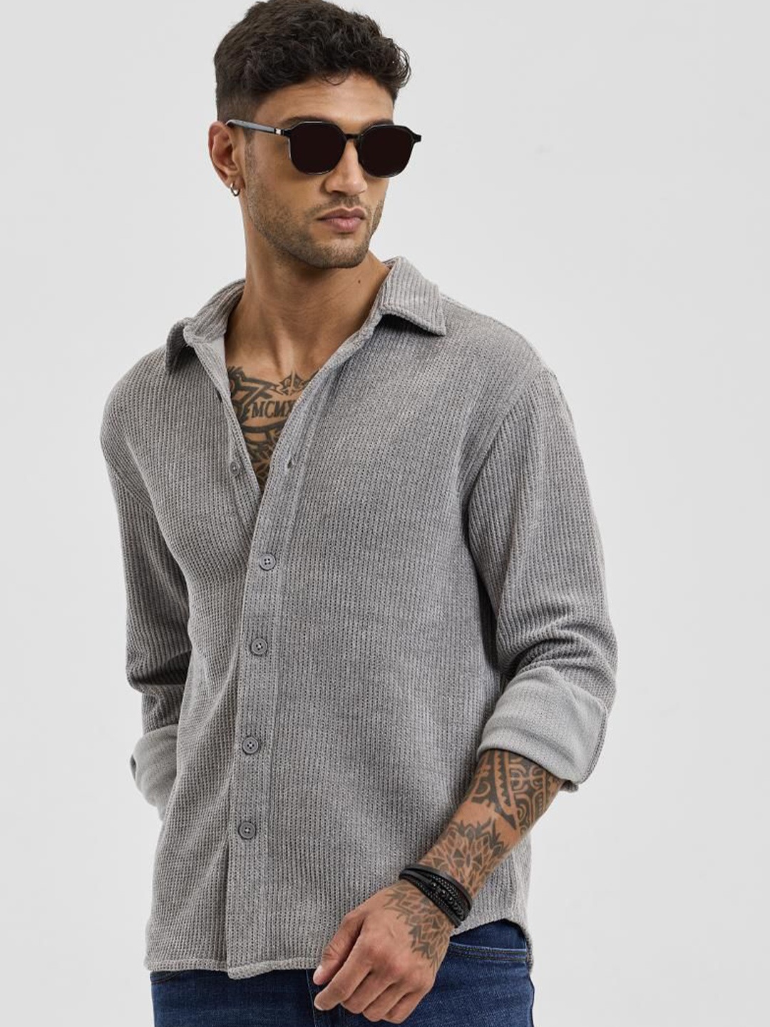 

Snitch Men Textured Spread Collar Shacket, Grey