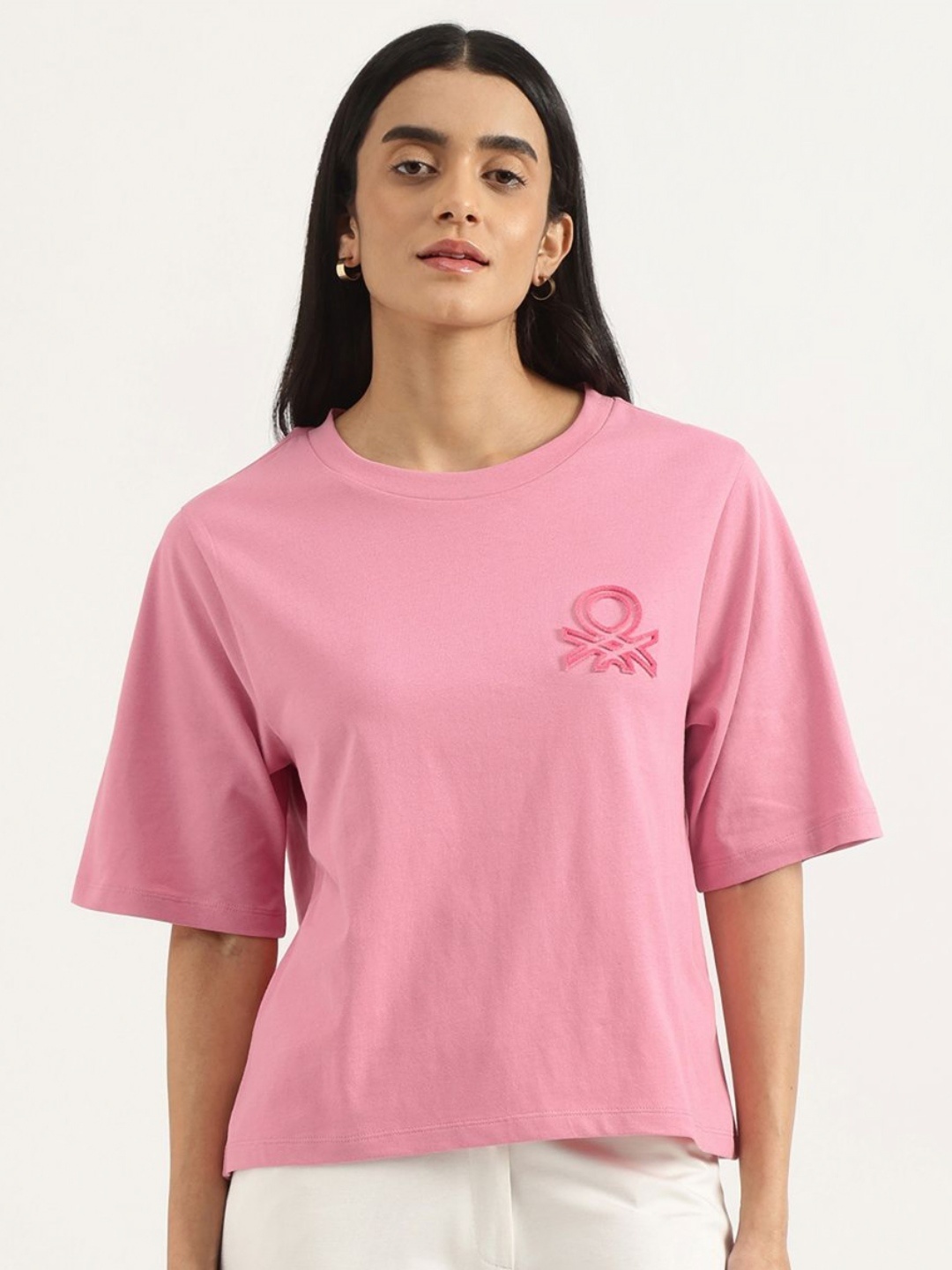 

United Colors of Benetton Women Solid Round Neck Pure Cotton T-shirt, Pink