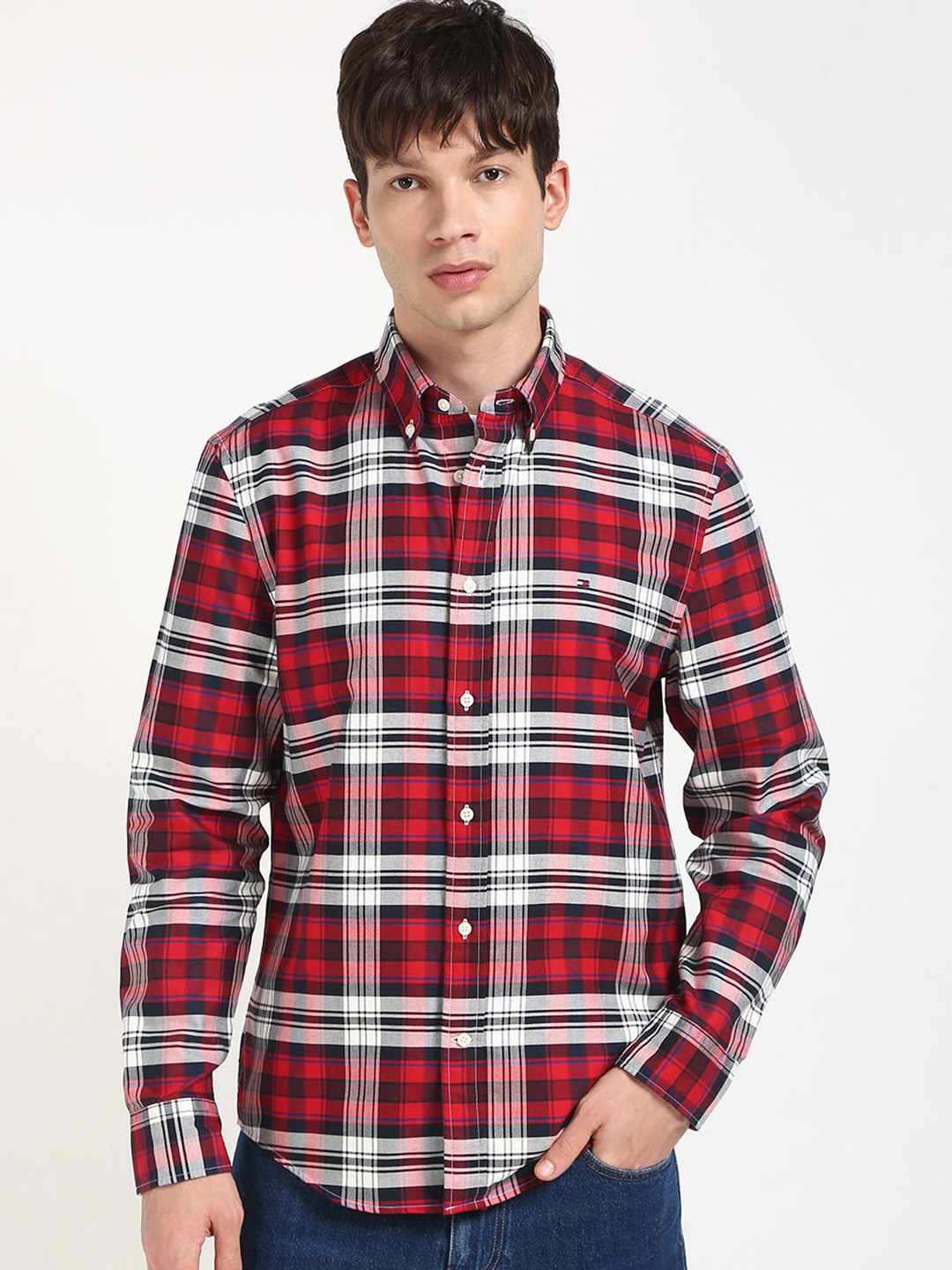 

Tommy Hilfiger Men Button-Down Collar Tartan Checked Cotton Casual Shirt, Red