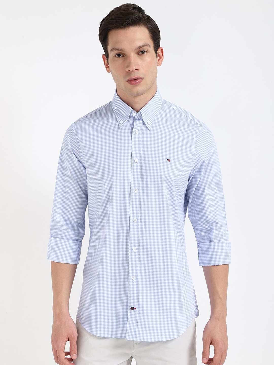 

Tommy Hilfiger Men Button-Down Collar Micro Checked Cotton Casual Shirt, Blue